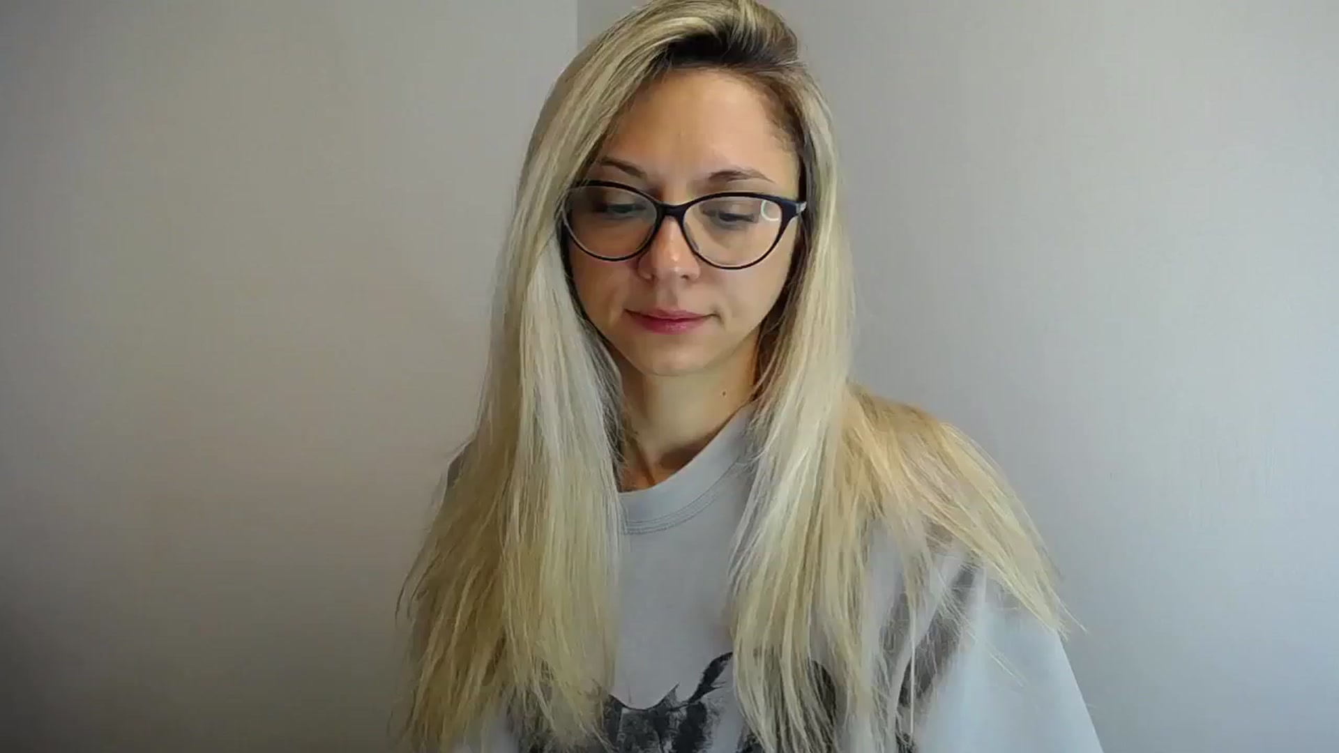 Gallery image thumbnail from Sunshine_alis's myfreecams stream on, 04/26/2024, 13:53 image 4 of 20