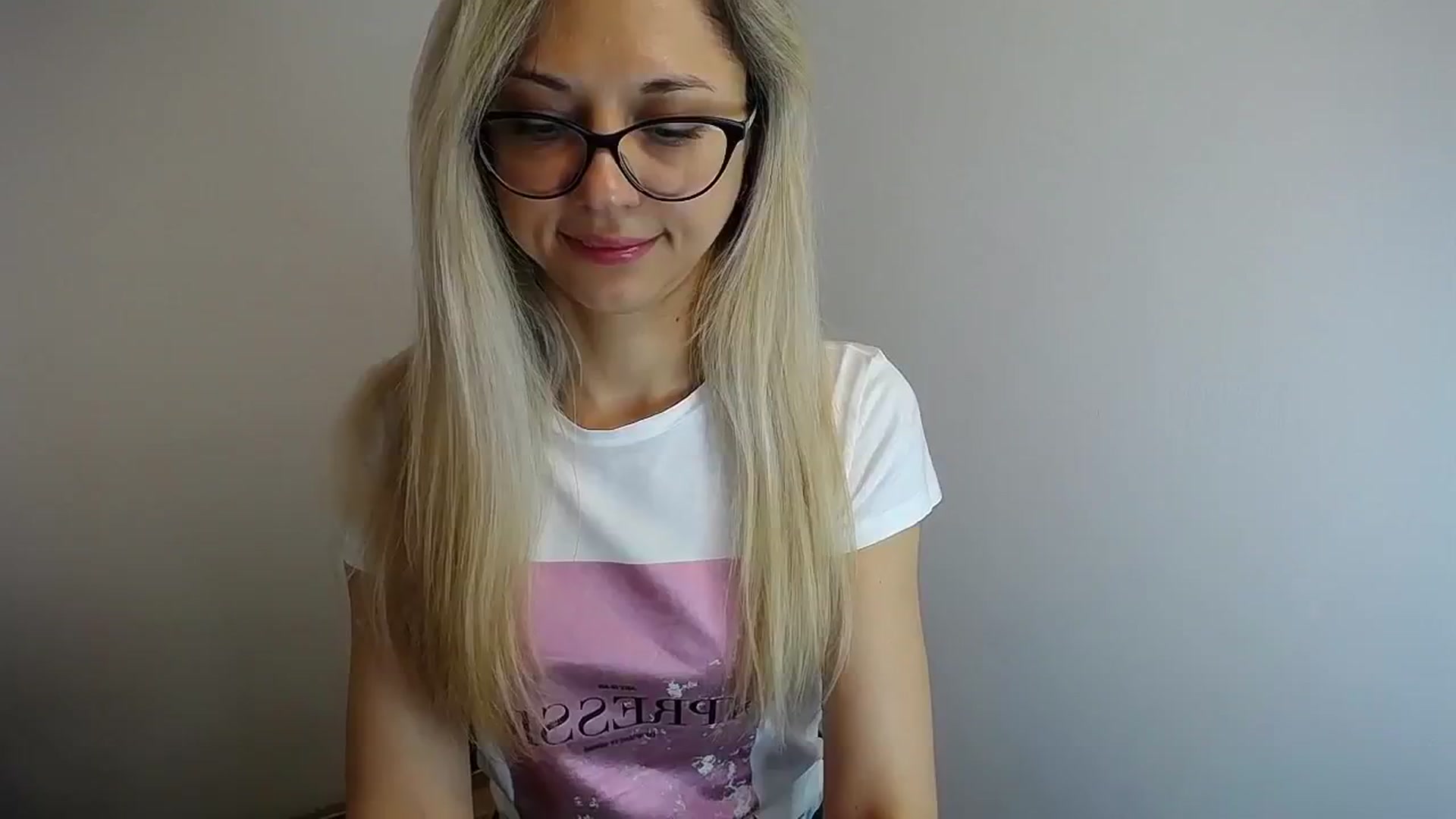 Gallery image thumbnail from Sunshine_alis's myfreecams stream on, 04/29/2024, 13:40 image 5 of 20