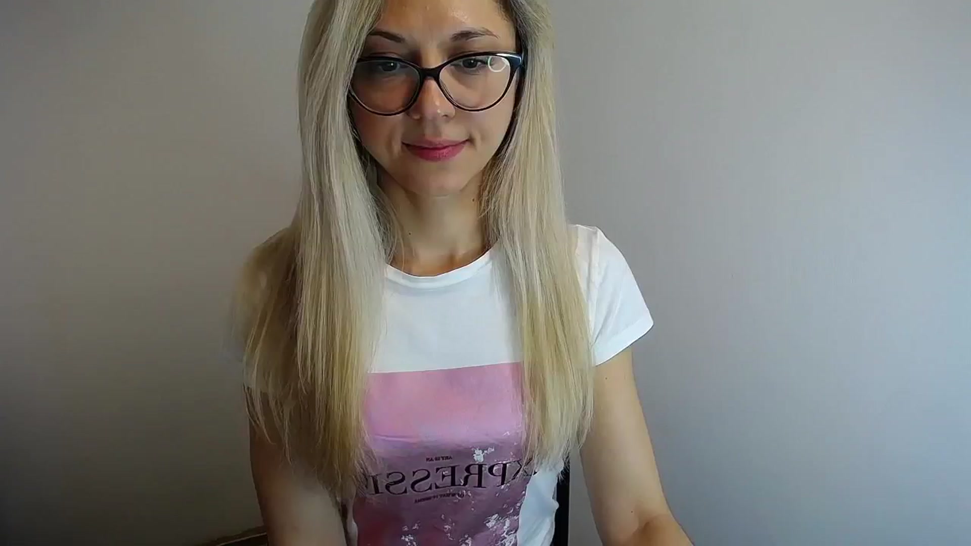 Gallery image thumbnail from Sunshine_alis's myfreecams stream on, 04/29/2024, 13:40 image 10 of 20
