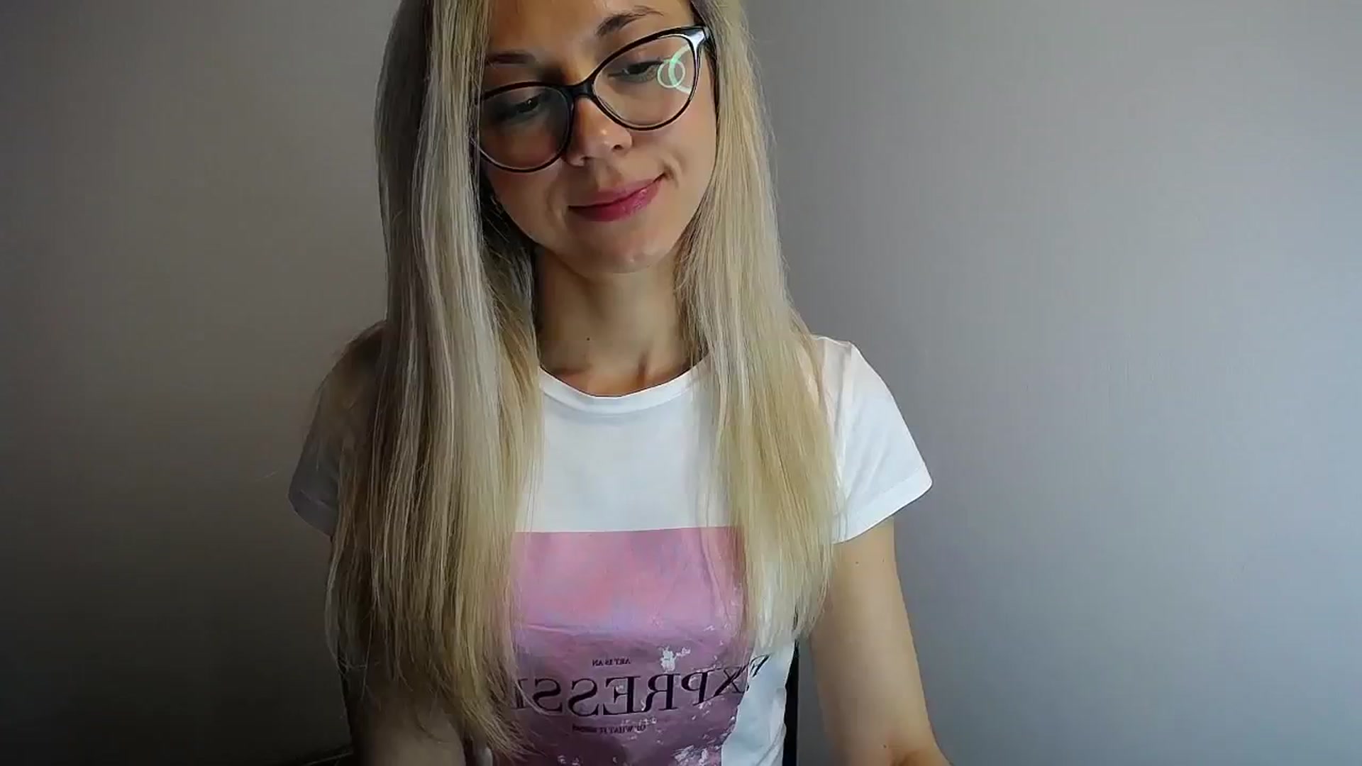 Gallery image thumbnail from Sunshine_alis's myfreecams stream on, 04/29/2024, 13:40 image 19 of 20