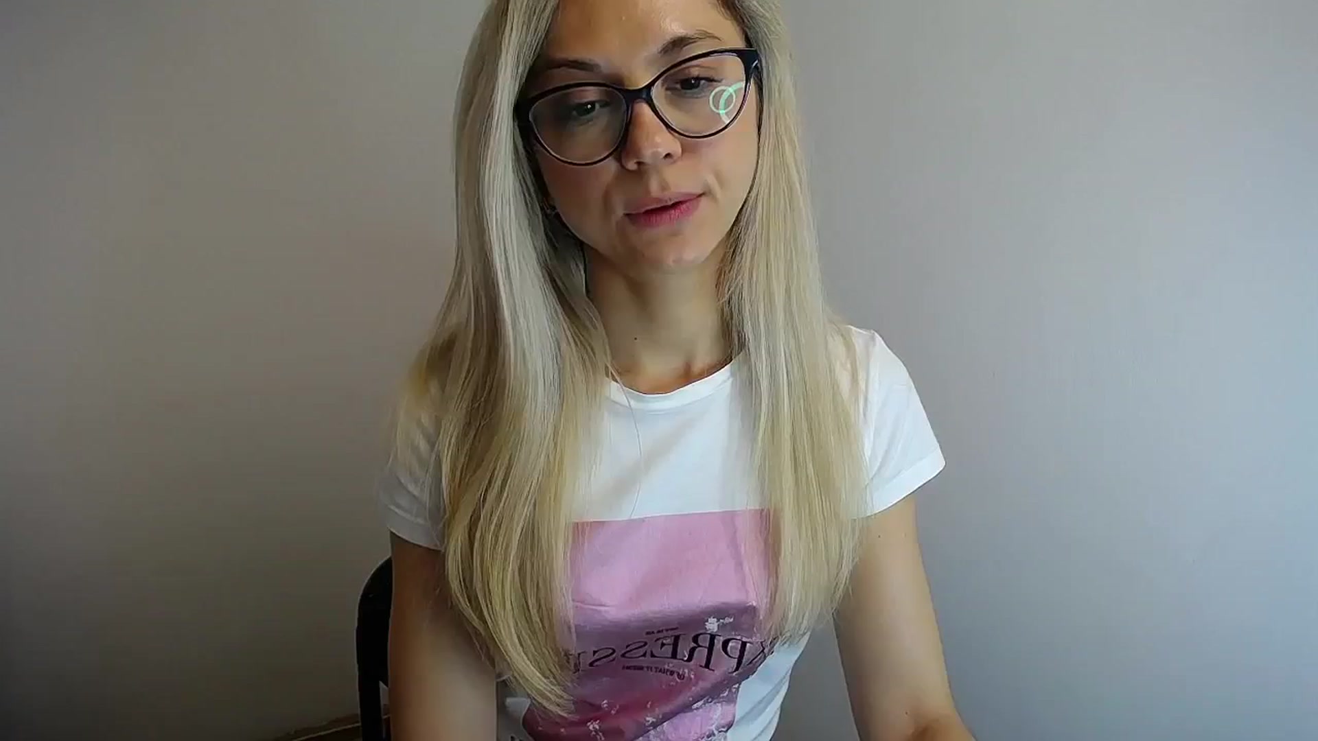 Gallery image thumbnail from Sunshine_alis's myfreecams stream on, 04/29/2024, 13:40 image 17 of 20