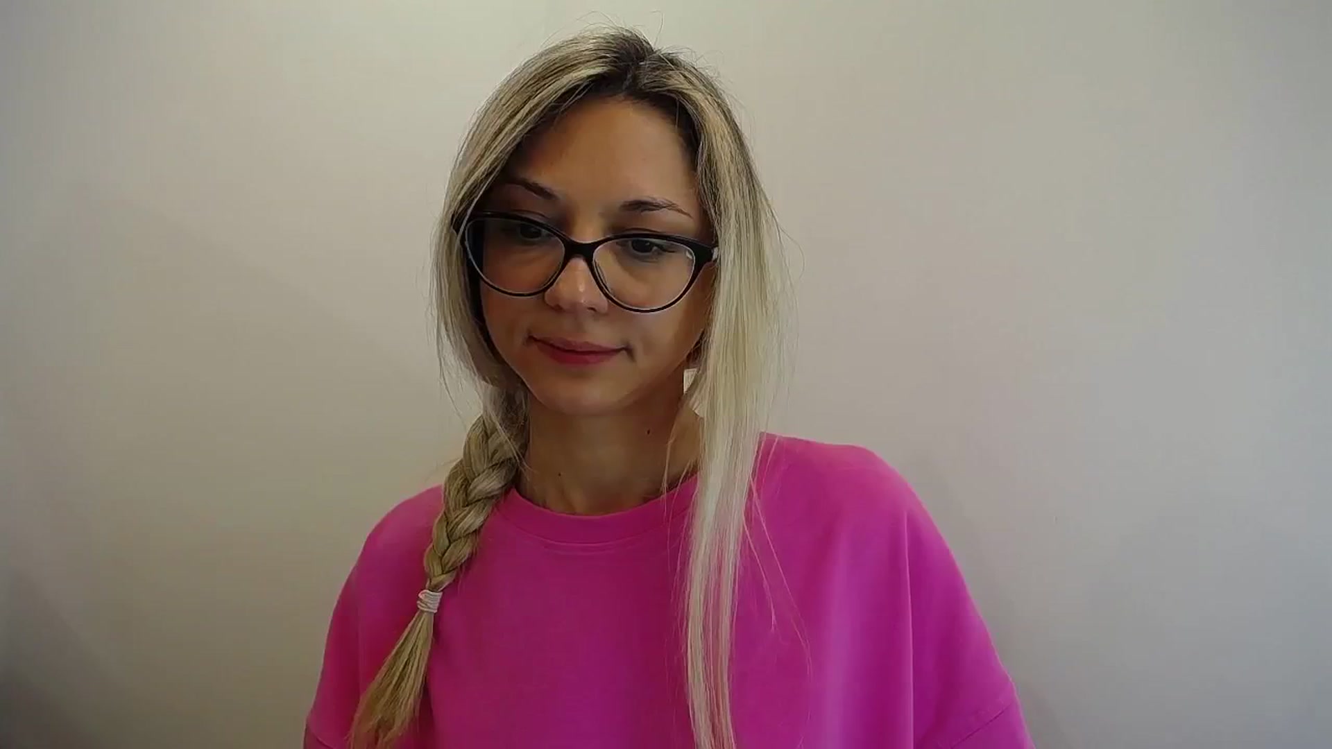 Gallery image thumbnail from Sunshine_alis's myfreecams stream on, 04/30/2024, 12:56 image 8 of 20