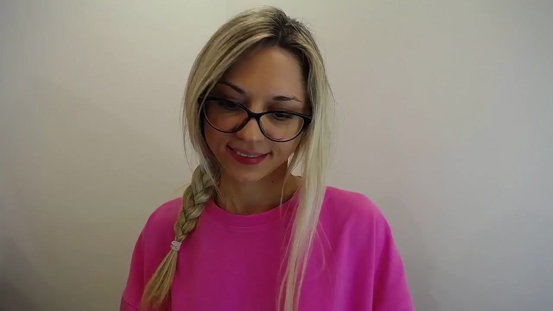Gallery image thumbnail from Sunshine_alis's myfreecams stream on, 04/30/2024, 12:56 image 5 of 20
