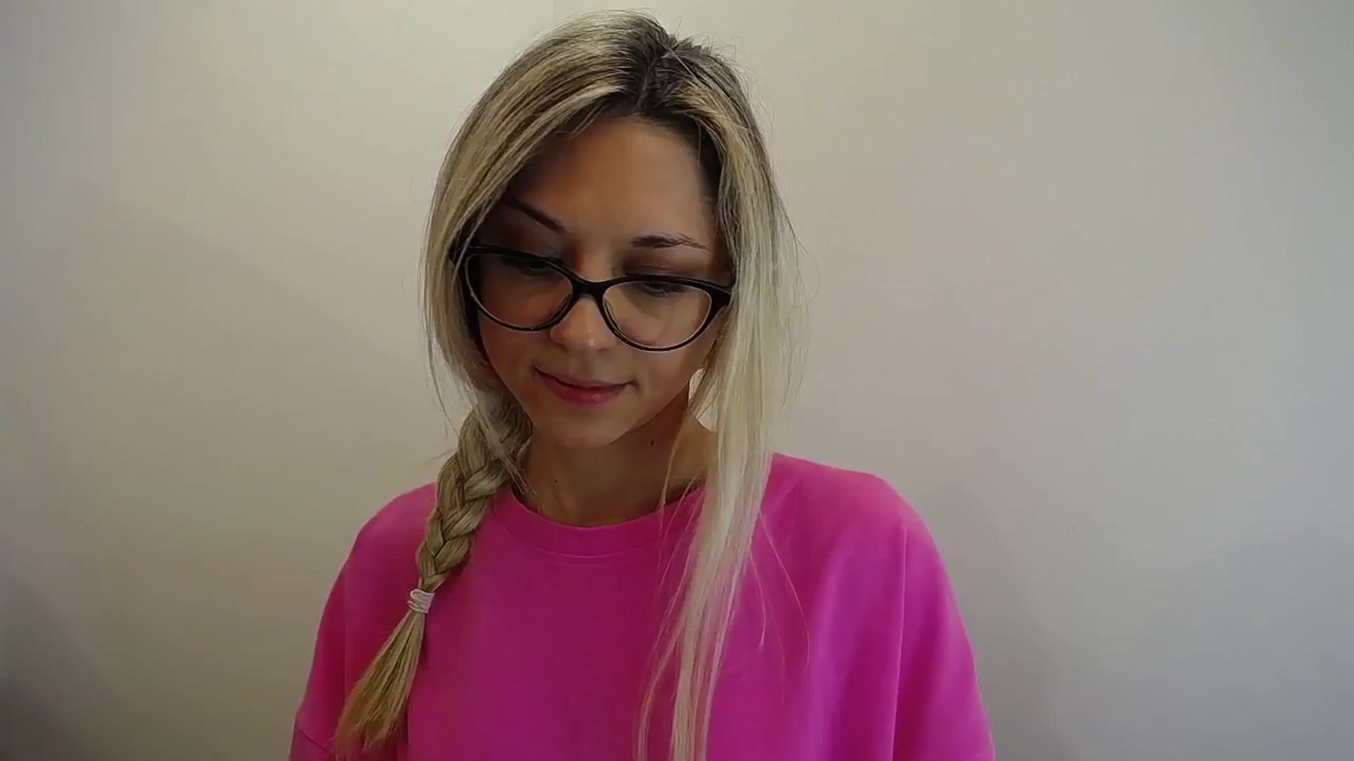 Gallery image thumbnail from Sunshine_alis's myfreecams stream on, 04/30/2024, 12:56 image 4 of 20