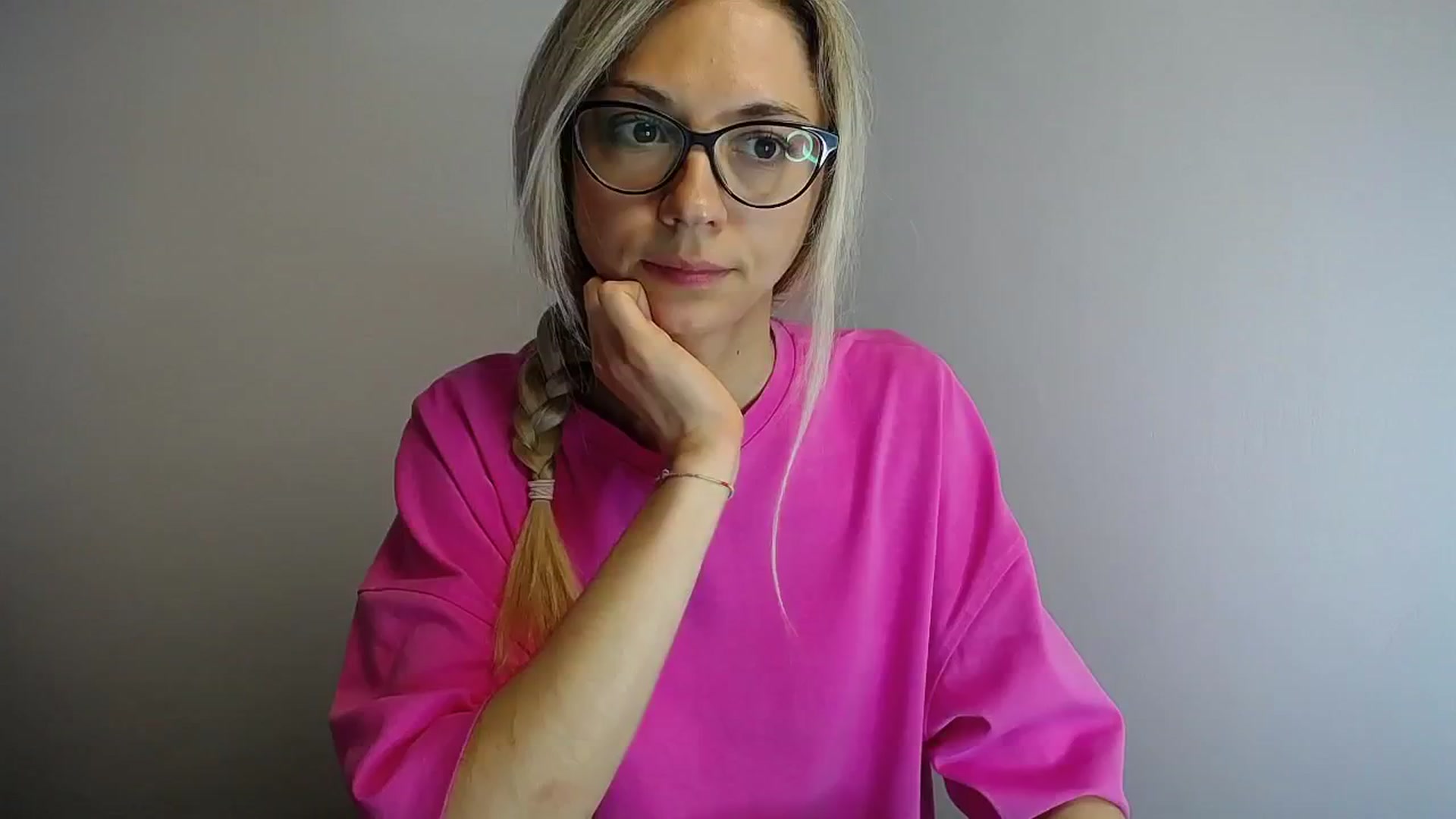 Gallery image thumbnail from Sunshine_alis's myfreecams stream on, 04/30/2024, 14:21 image 20 of 20