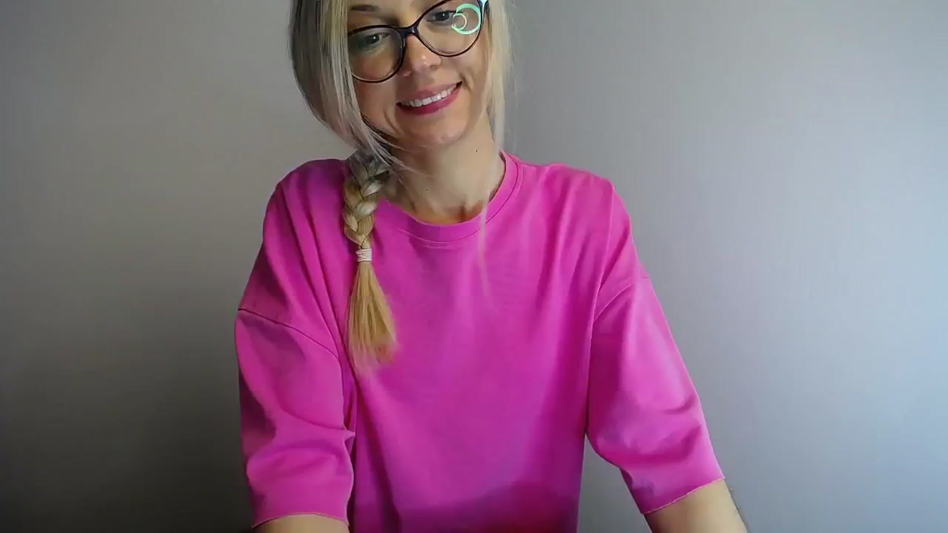 Gallery image thumbnail from Sunshine_alis's myfreecams stream on, 04/30/2024, 14:21 image 13 of 20