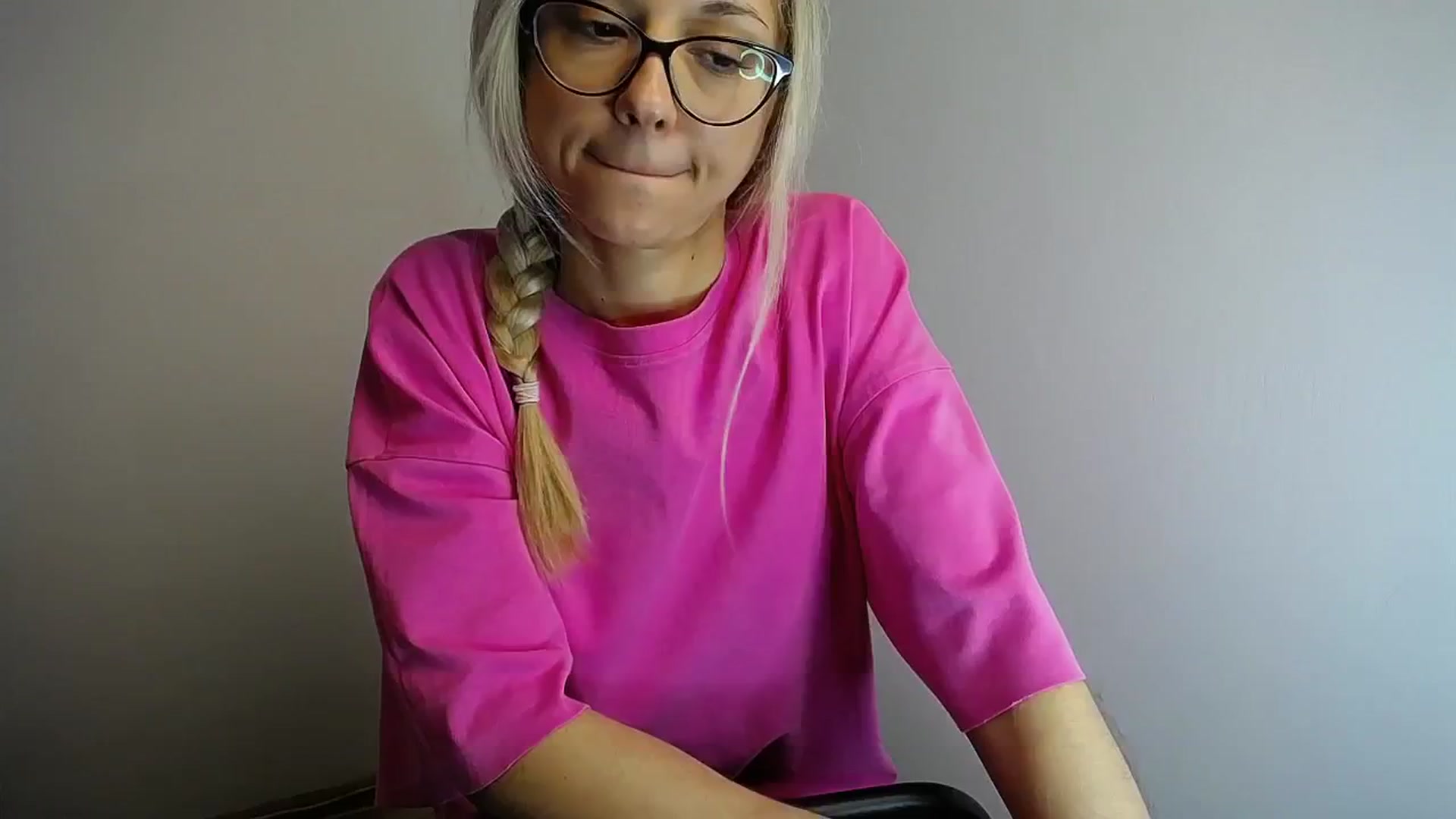 Gallery image thumbnail from Sunshine_alis's myfreecams stream on, 04/30/2024, 14:21 image 3 of 20