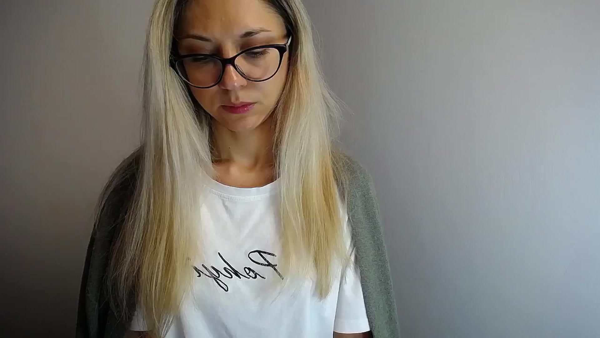 Gallery image thumbnail from Sunshine_alis's myfreecams stream on, 05/03/2024, 13:05 image 9 of 20