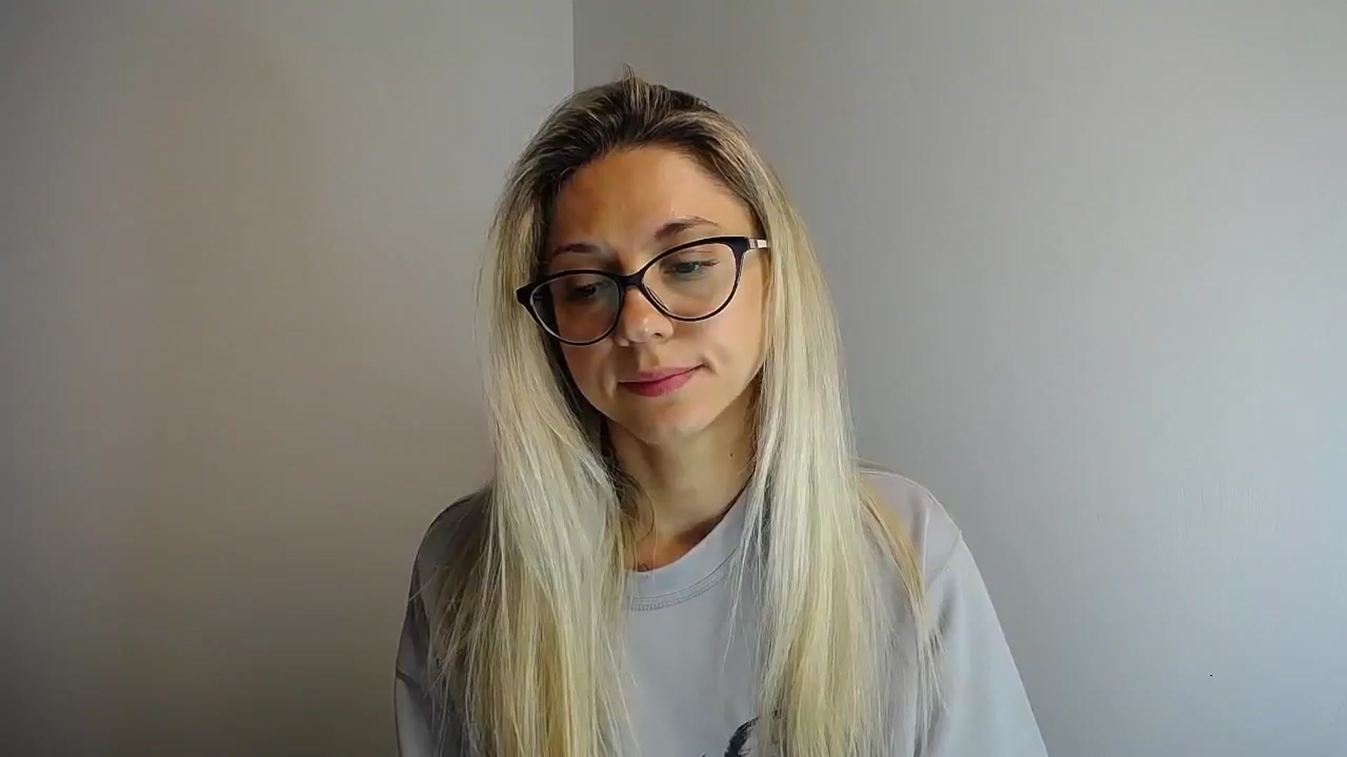Gallery image thumbnail from Sunshine_alis's myfreecams stream on, 05/07/2024, 12:59 image 3 of 20