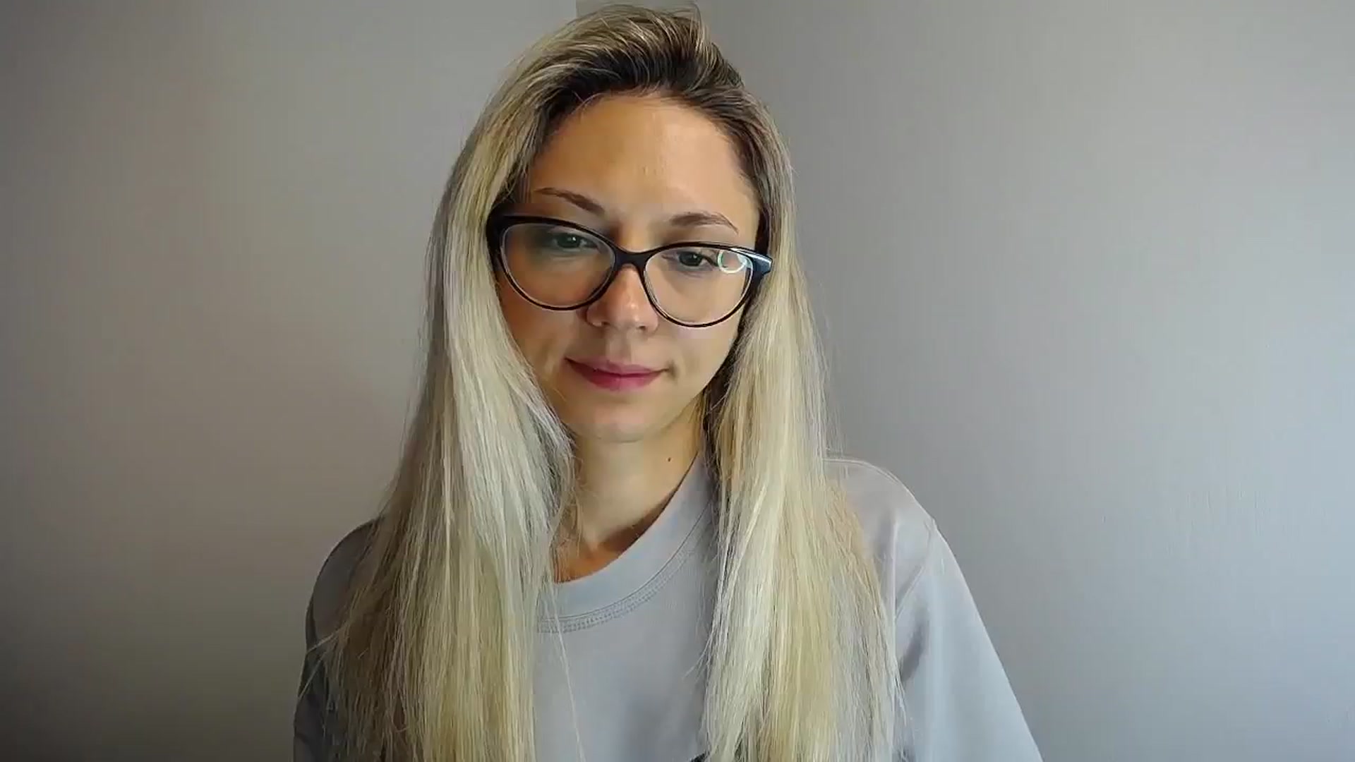 Gallery image thumbnail from Sunshine_alis's myfreecams stream on, 05/07/2024, 12:59 image 7 of 20