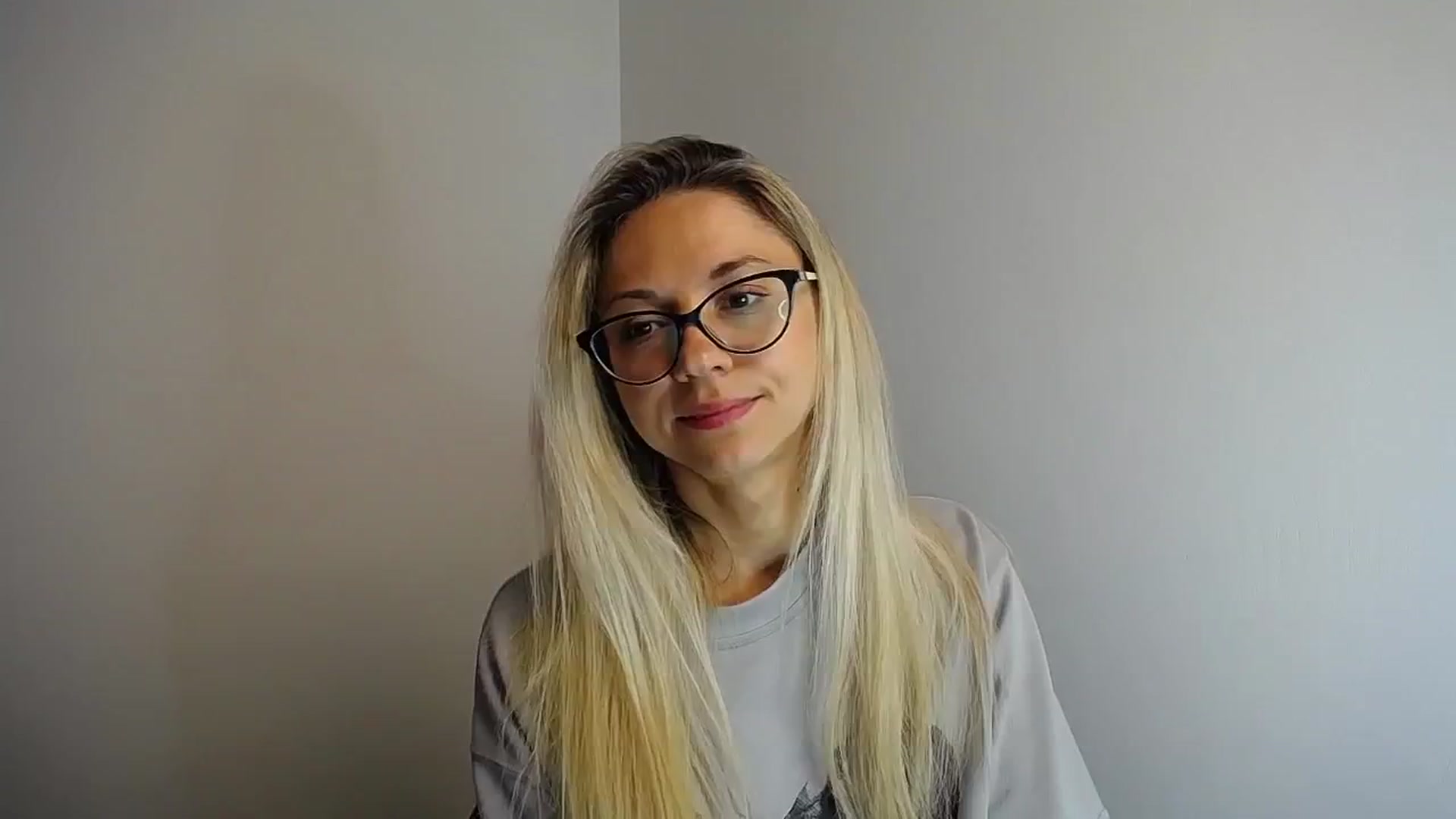 Gallery image thumbnail from Sunshine_alis's myfreecams stream on, 05/07/2024, 12:59 image 19 of 20
