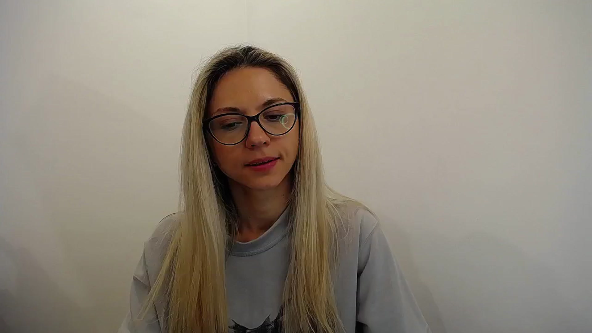 Gallery image thumbnail from Sunshine_alis's myfreecams stream on, 05/07/2024, 15:17 image 9 of 20