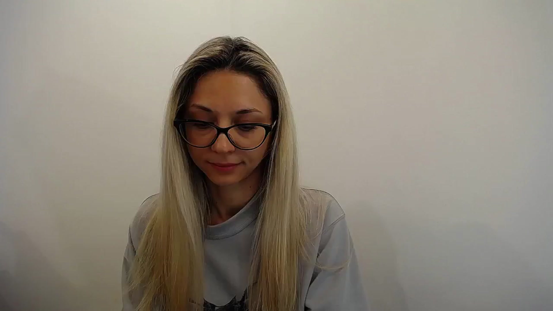 Gallery image thumbnail from Sunshine_alis's myfreecams stream on, 05/07/2024, 15:17 image 17 of 20