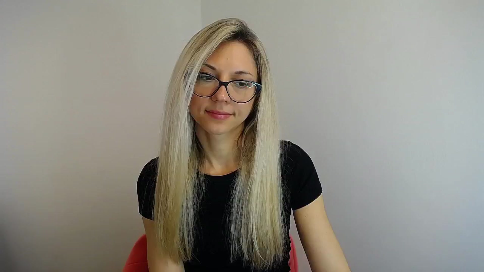 Gallery image thumbnail from Sunshine_alis's myfreecams stream on, 05/08/2024, 12:02 image 11 of 20