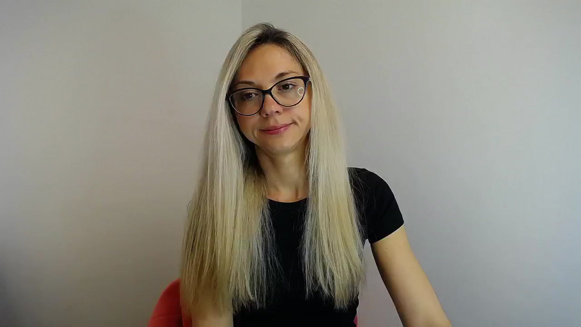 Gallery image thumbnail from Sunshine_alis's myfreecams stream on, 05/08/2024, 12:02 image 12 of 20