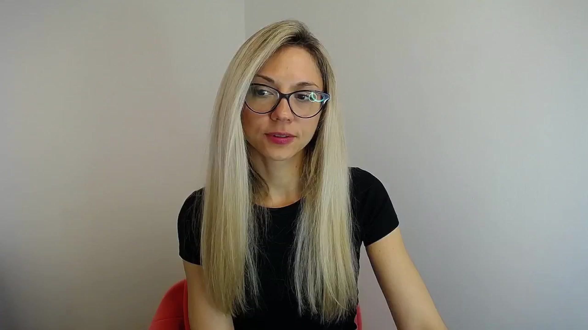 Gallery image thumbnail from Sunshine_alis's myfreecams stream on, 05/08/2024, 12:02 image 9 of 20