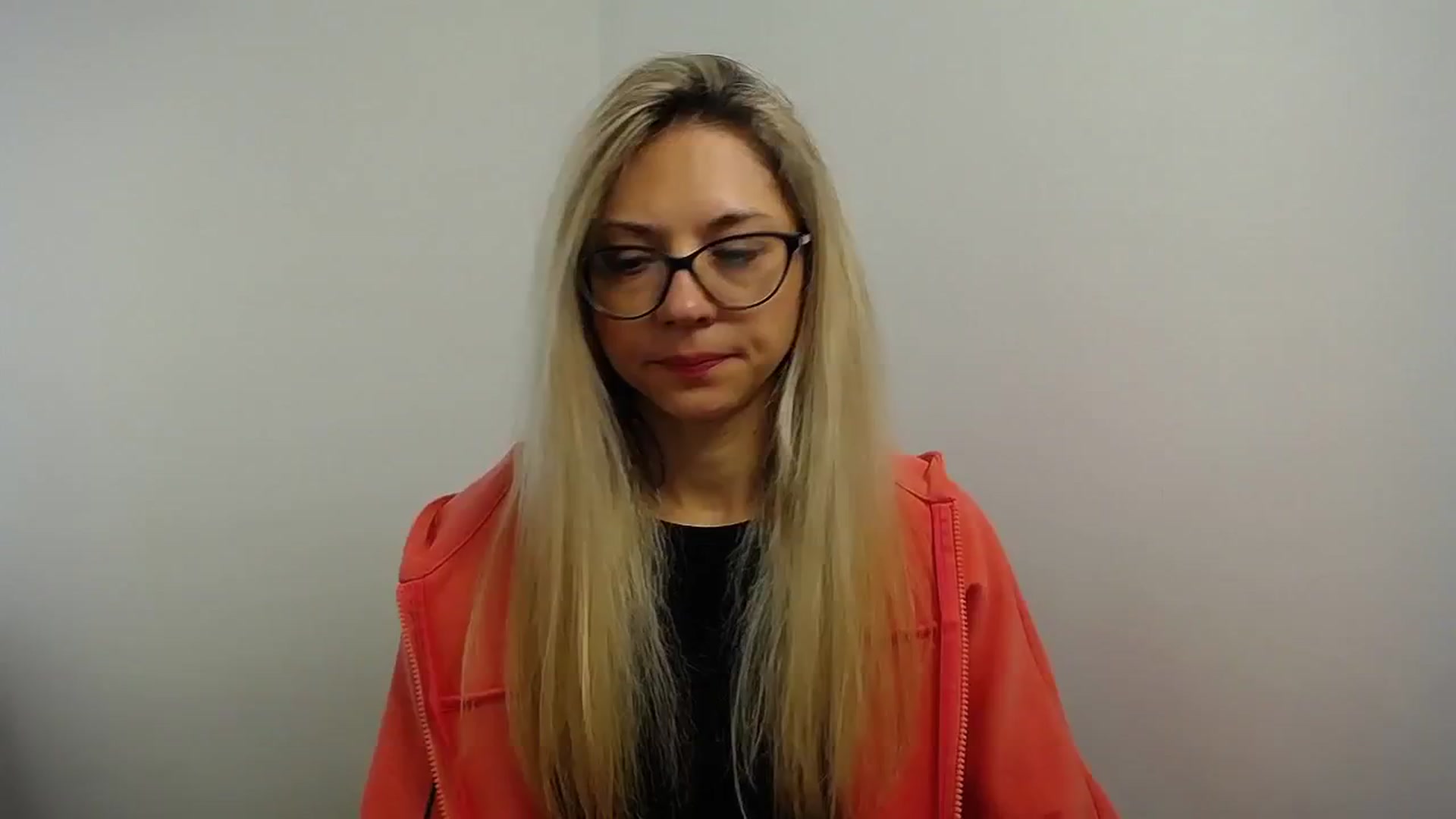 Gallery image thumbnail from Sunshine_alis's myfreecams stream on, 05/08/2024, 12:02 image 1 of 20