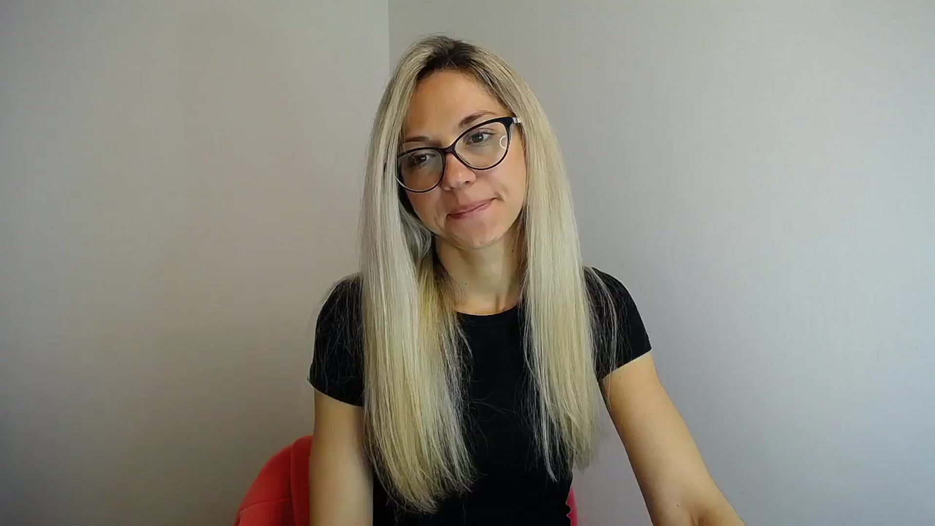 Gallery image thumbnail from Sunshine_alis's myfreecams stream on, 05/08/2024, 12:15 image 3 of 20