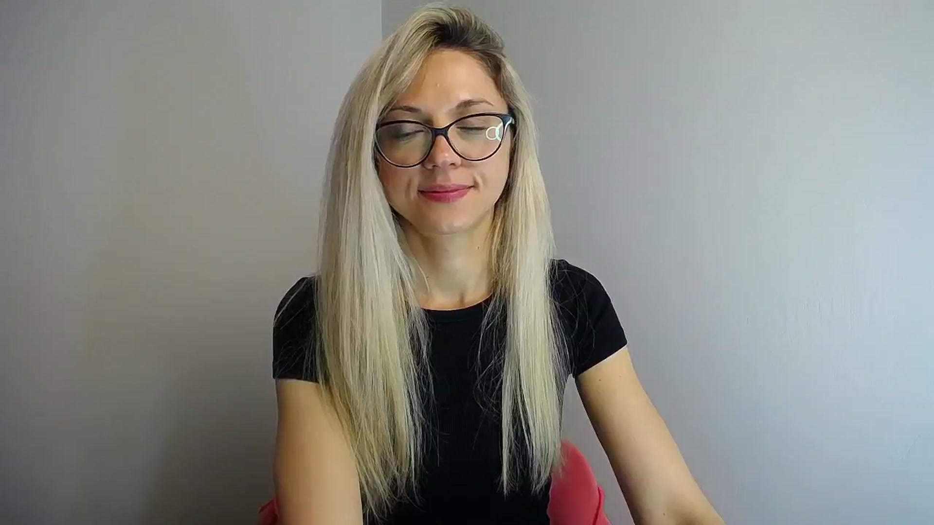 Gallery image thumbnail from Sunshine_alis's myfreecams stream on, 05/08/2024, 14:17 image 17 of 20