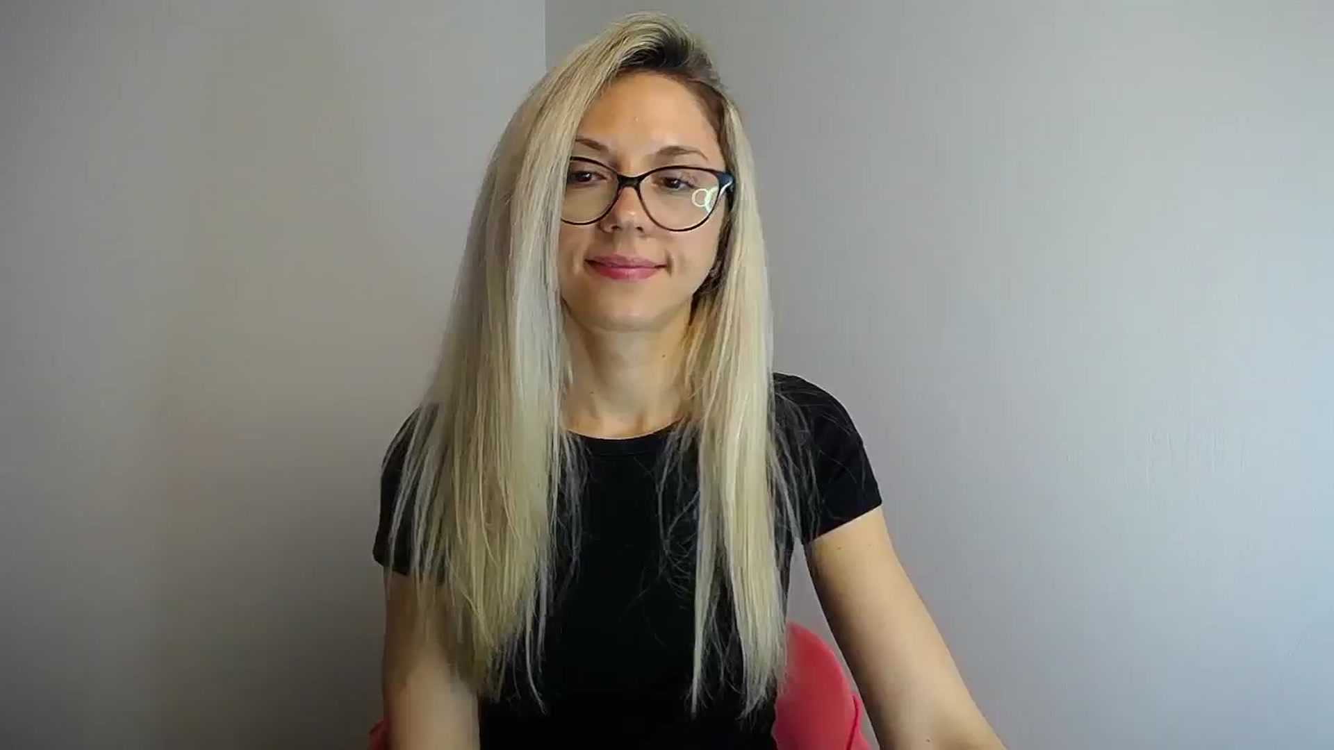 Gallery image thumbnail from Sunshine_alis's myfreecams stream on, 05/08/2024, 14:17 image 16 of 20