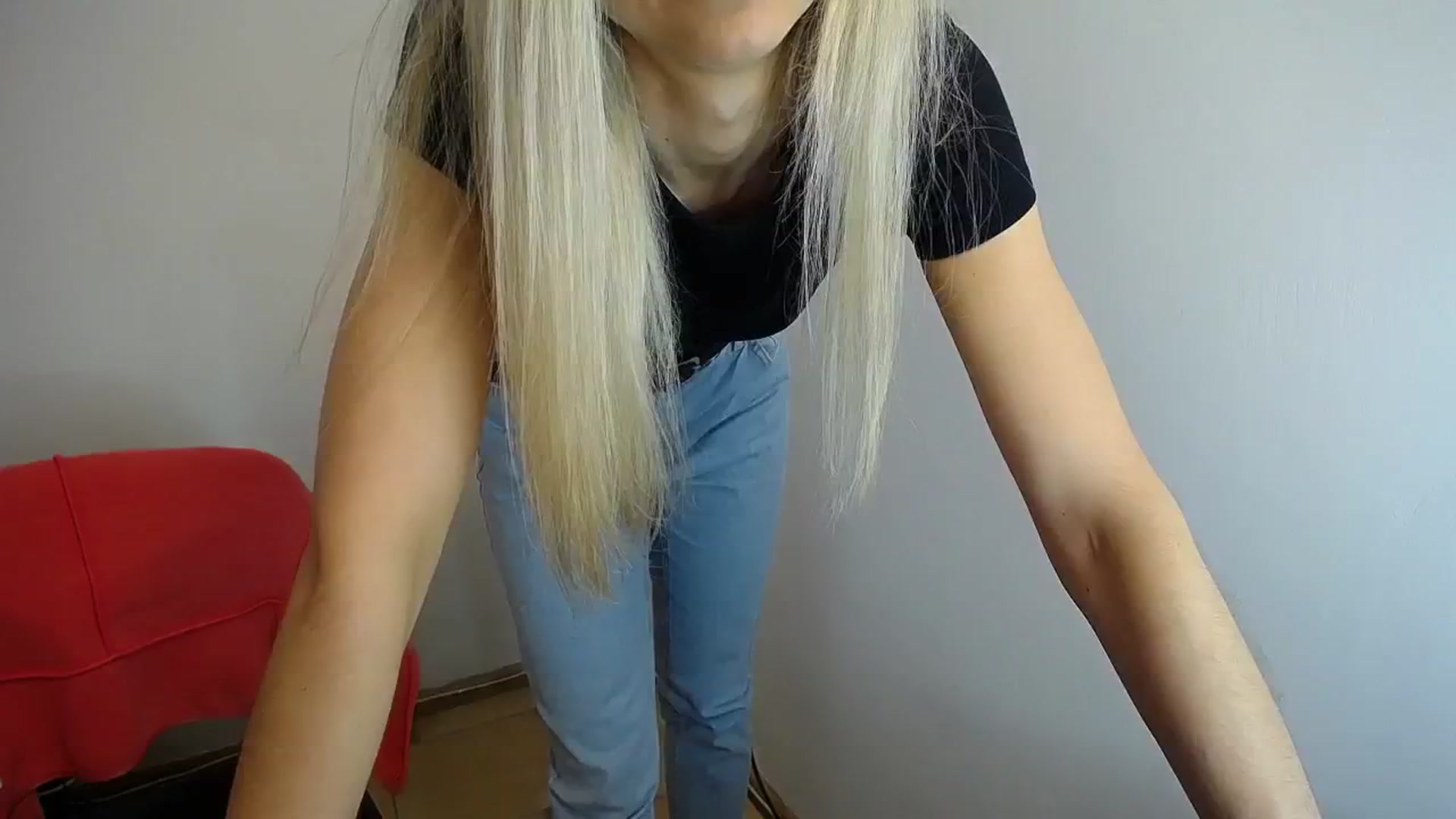 Gallery image thumbnail from Sunshine_alis's myfreecams stream on, 05/08/2024, 14:17 image 7 of 20