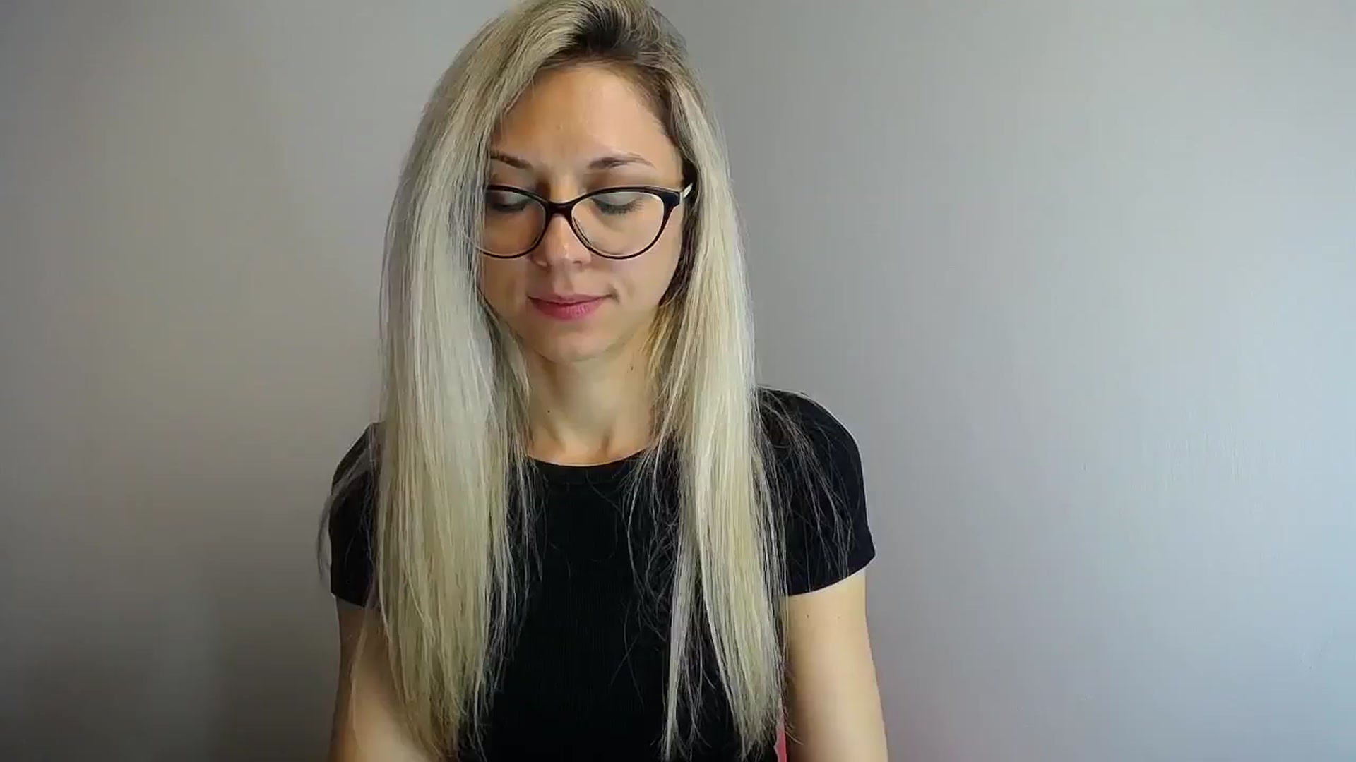 Gallery image thumbnail from Sunshine_alis's myfreecams stream on, 05/08/2024, 14:17 image 15 of 20