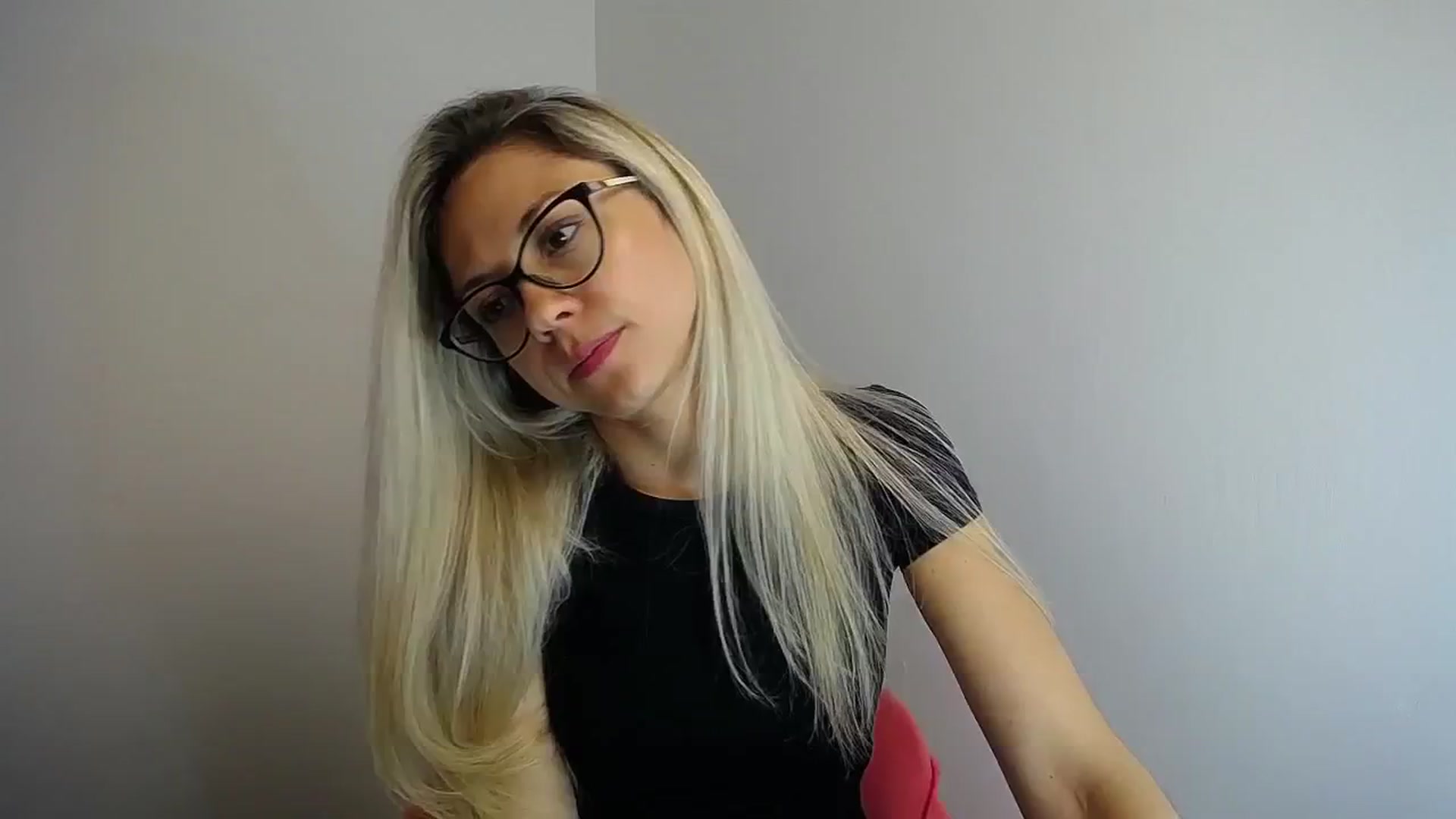 Gallery image thumbnail from Sunshine_alis's myfreecams stream on, 05/08/2024, 14:17 image 13 of 20