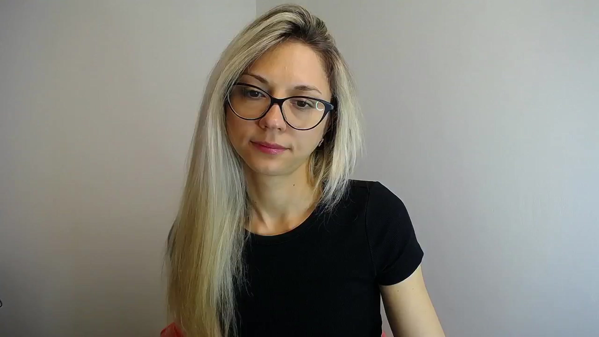 Gallery image thumbnail from Sunshine_alis's myfreecams stream on, 05/08/2024, 14:17 image 3 of 20
