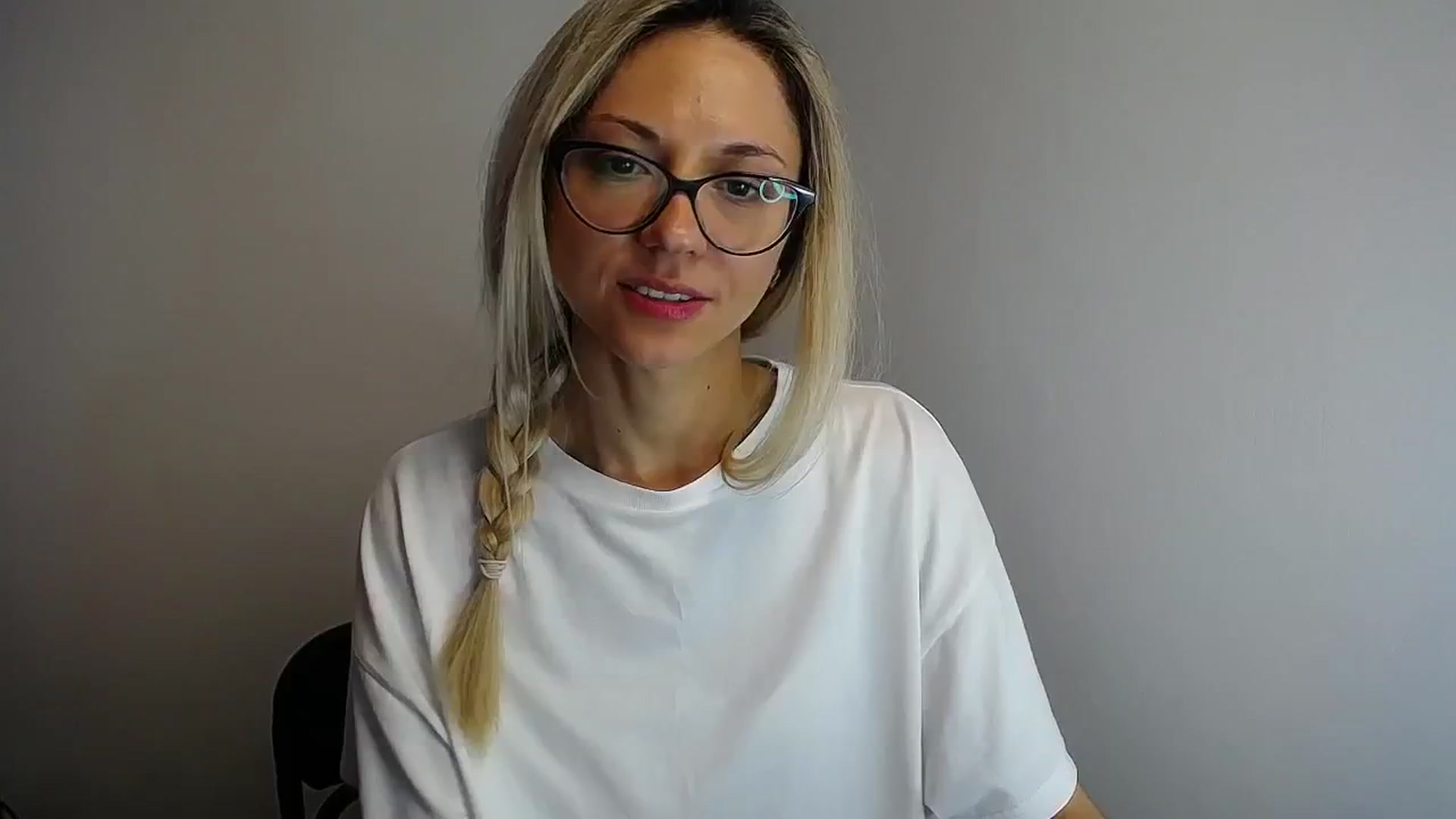Gallery image thumbnail from Sunshine_alis's myfreecams stream on, 05/10/2024, 13:17 image 3 of 20