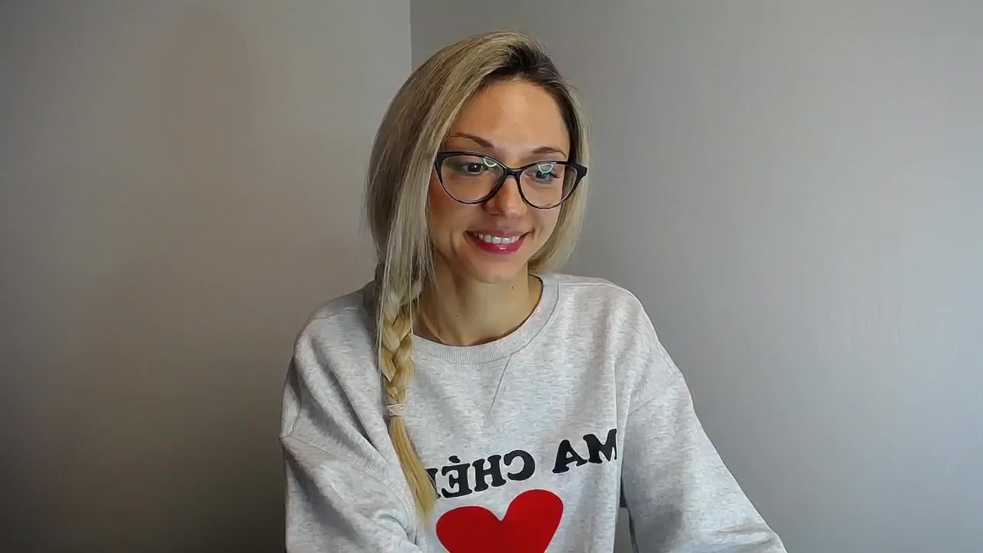 Gallery image thumbnail from Sunshine_alis's myfreecams stream on, 05/10/2024, 13:17 image 1 of 20