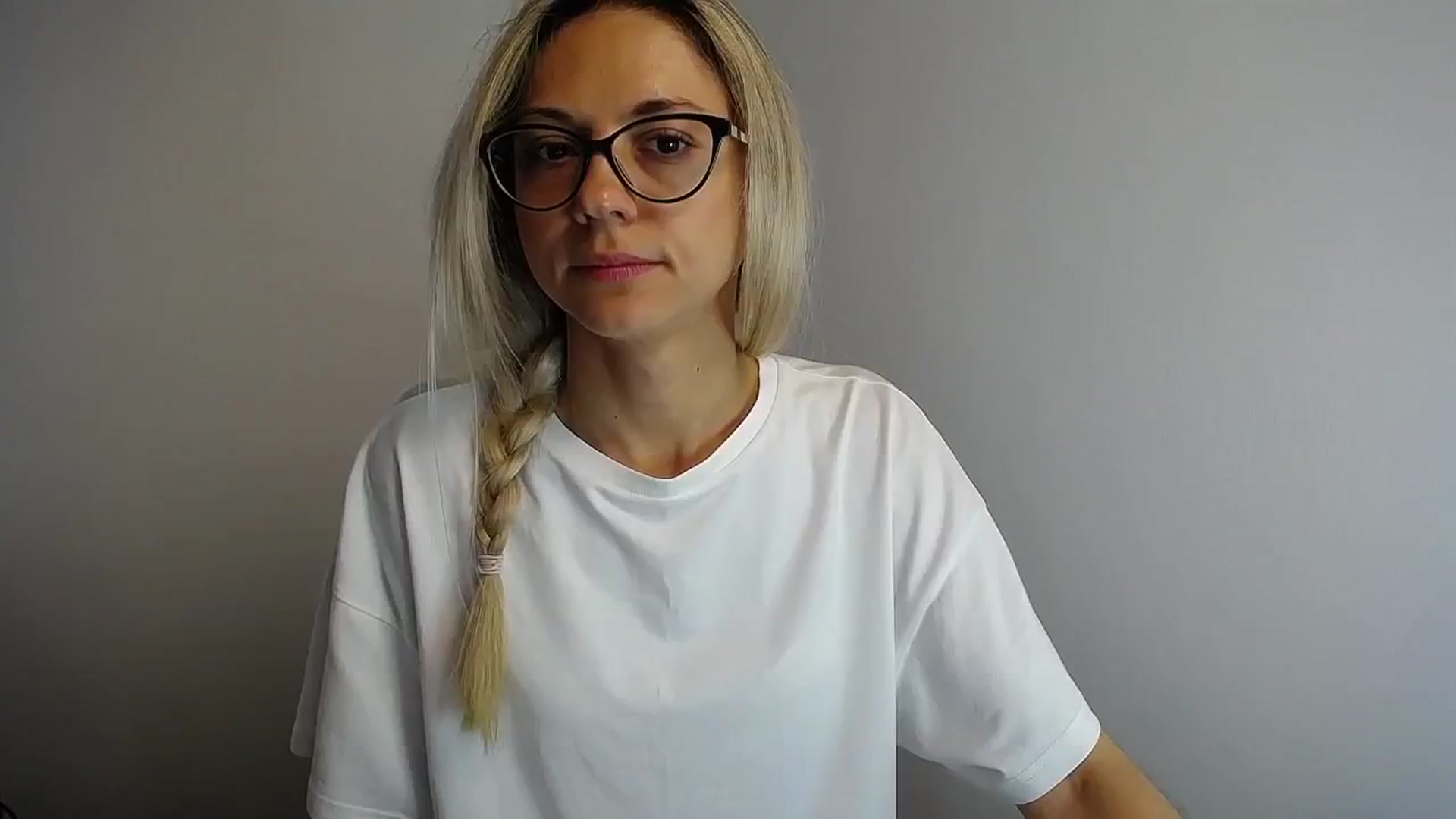 Gallery image thumbnail from Sunshine_alis's myfreecams stream on, 05/10/2024, 13:17 image 7 of 20