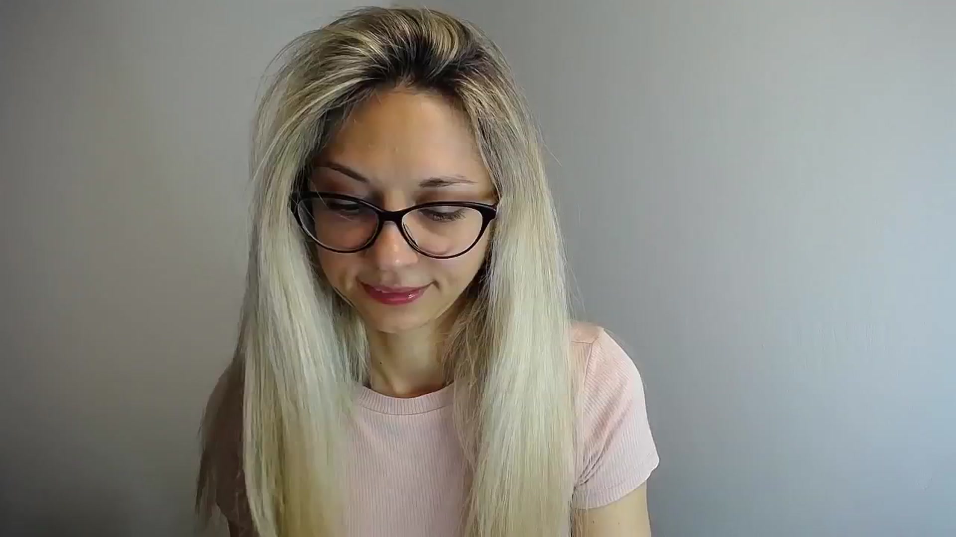 Gallery image thumbnail from Sunshine_alis's myfreecams stream on, 05/11/2024, 12:11 image 5 of 20
