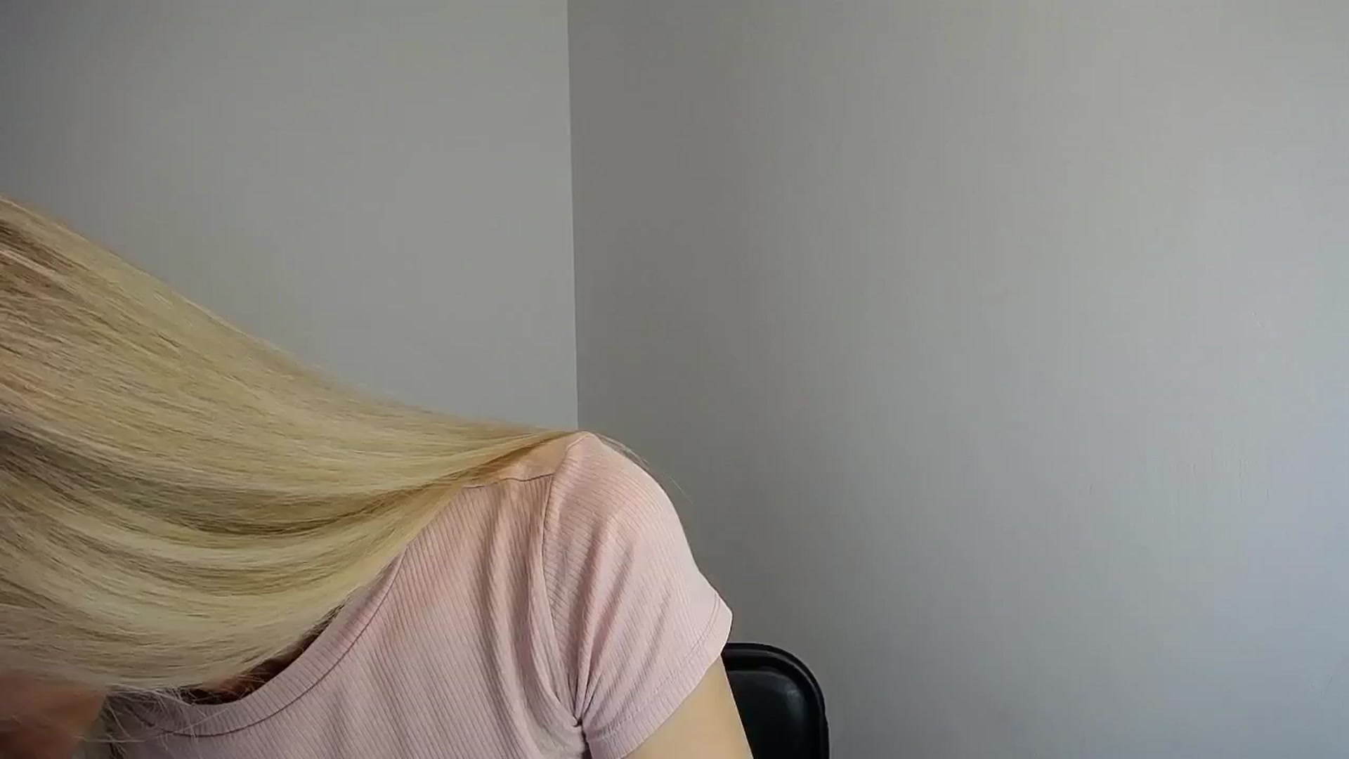 Gallery image thumbnail from Sunshine_alis's myfreecams stream on, 05/11/2024, 12:11 image 8 of 20