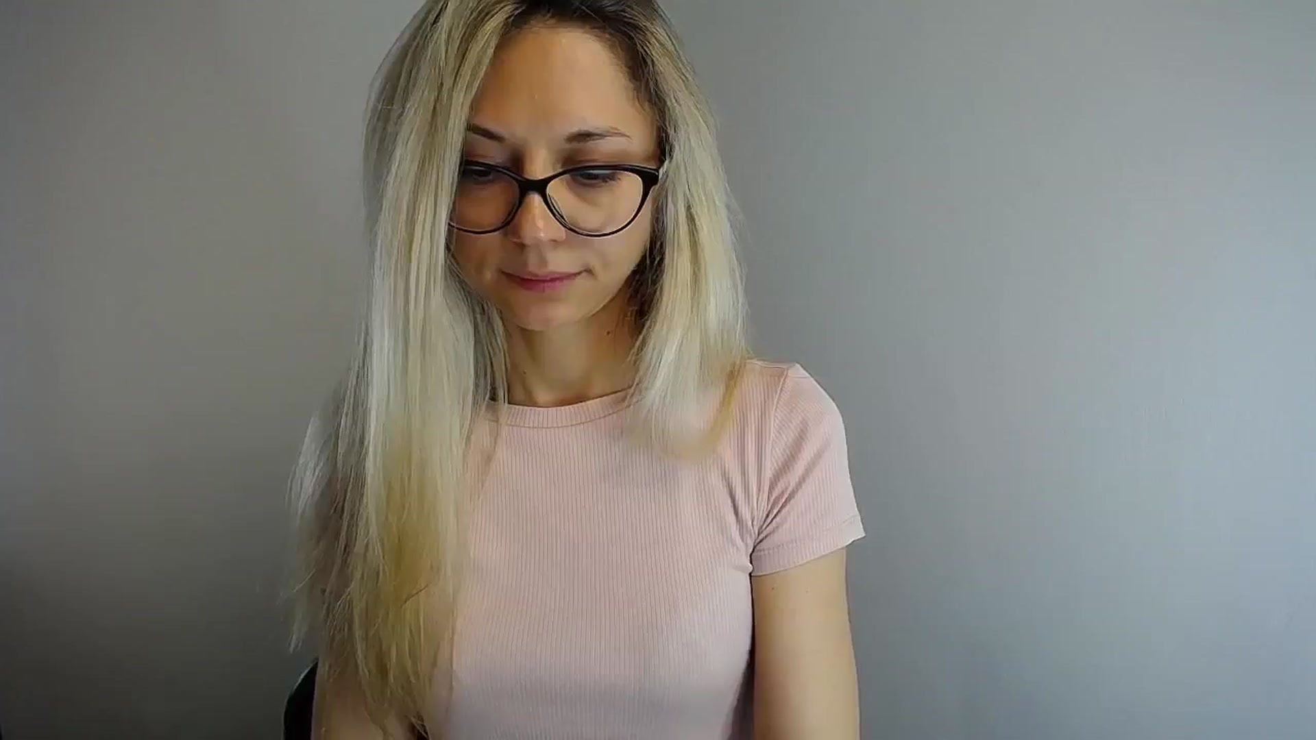 Gallery image thumbnail from Sunshine_alis's myfreecams stream on, 05/11/2024, 14:09 image 20 of 20