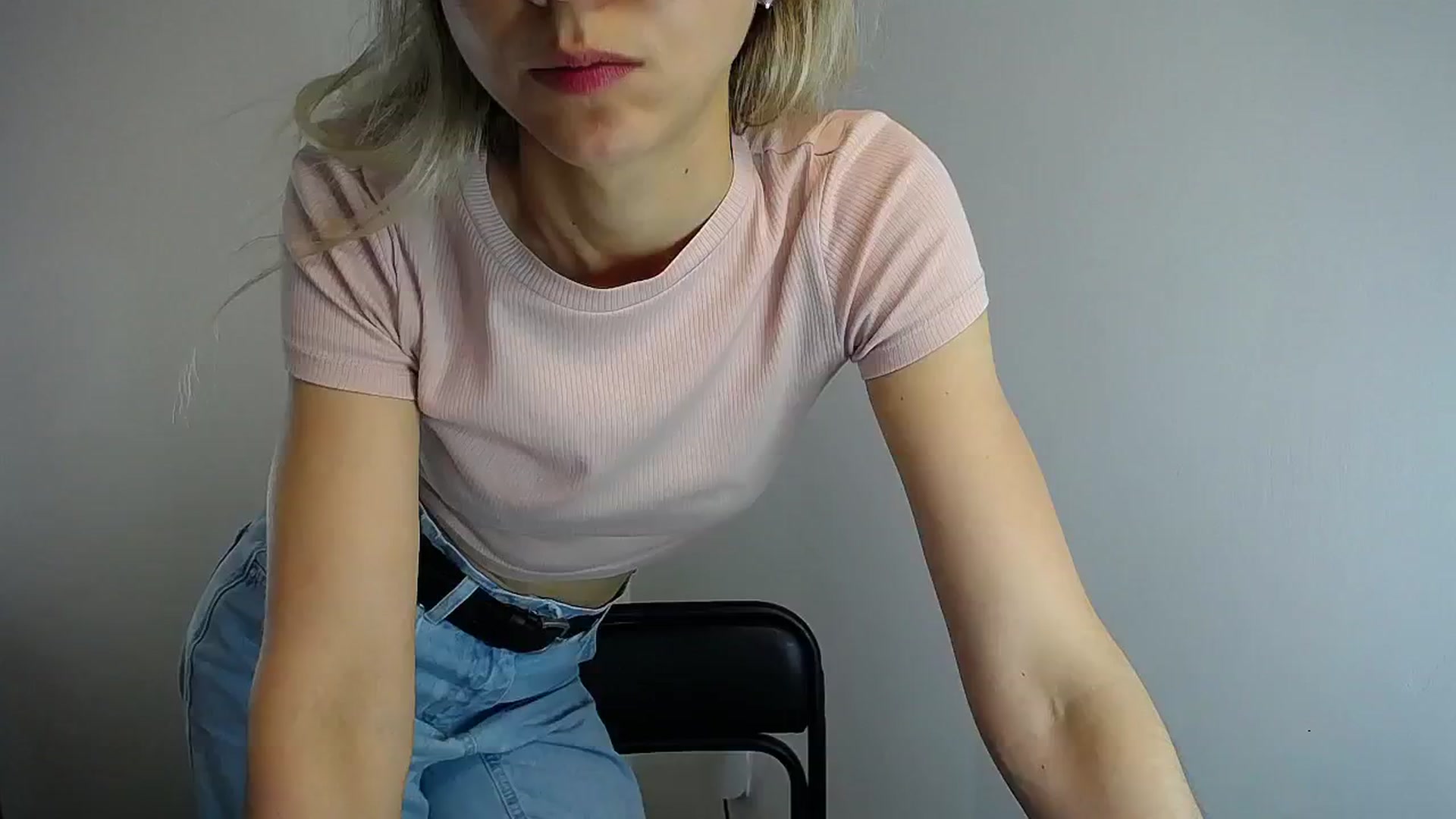 Gallery image thumbnail from Sunshine_alis's myfreecams stream on, 05/11/2024, 14:19 image 1 of 20