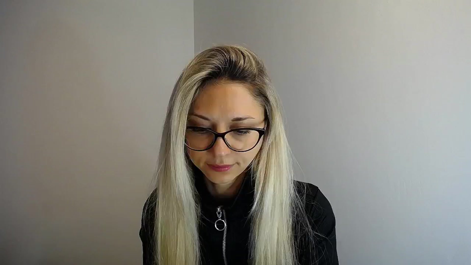 Gallery image thumbnail from Sunshine_alis's myfreecams stream on, 05/15/2024, 10:39 image 3 of 20