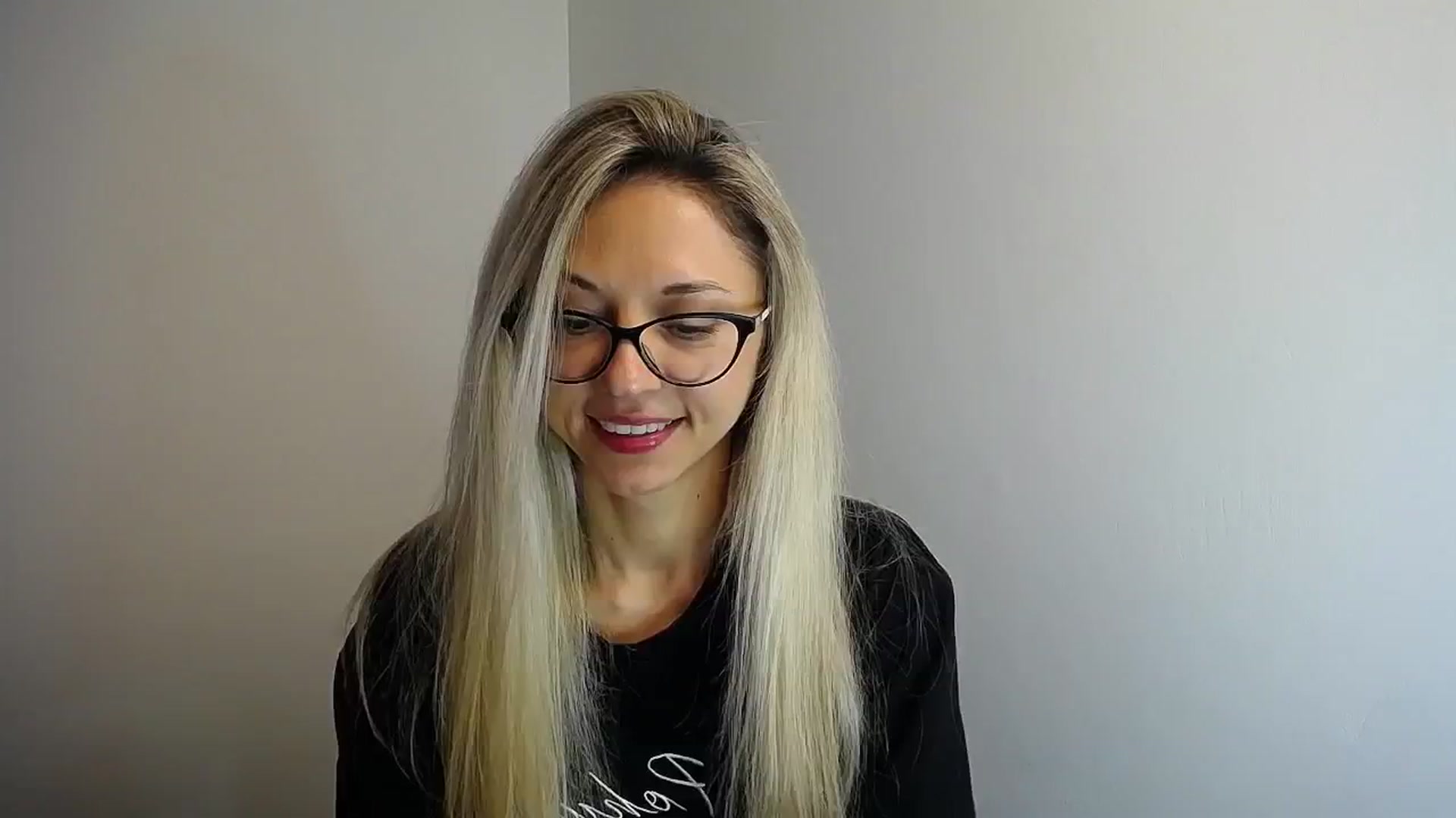 Gallery image thumbnail from Sunshine_alis's myfreecams stream on, 05/17/2024, 10:54 image 7 of 20