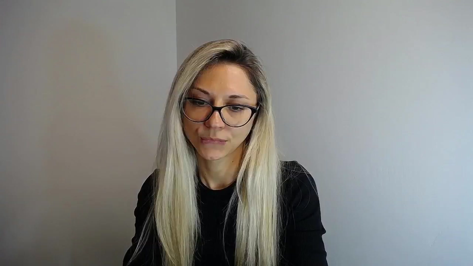 Gallery image thumbnail from Sunshine_alis's myfreecams stream on, 05/20/2024, 12:14 image 19 of 20