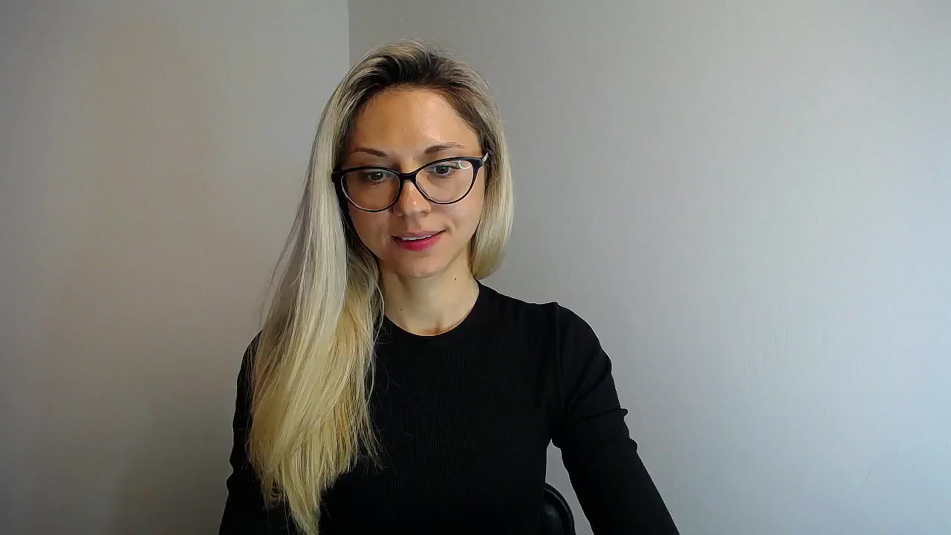Gallery image thumbnail from Sunshine_alis's myfreecams stream on, 05/20/2024, 13:48 image 4 of 20