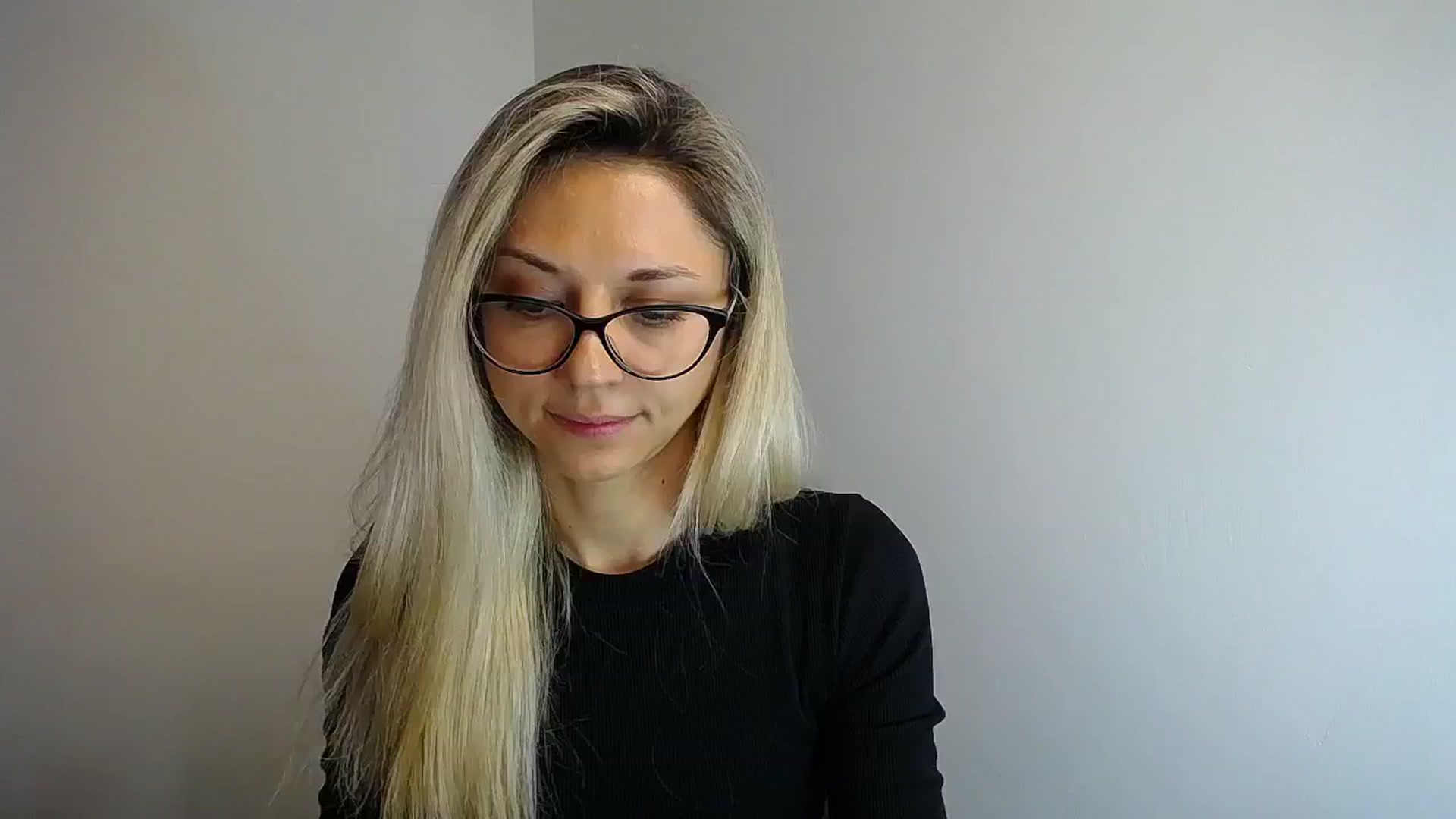 Gallery image thumbnail from Sunshine_alis's myfreecams stream on, 05/20/2024, 13:48 image 10 of 20