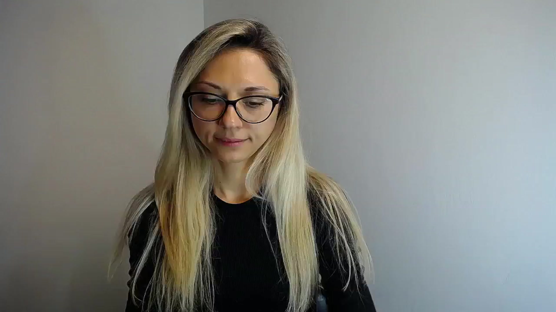 Gallery image thumbnail from Sunshine_alis's myfreecams stream on, 05/20/2024, 13:48 image 2 of 20