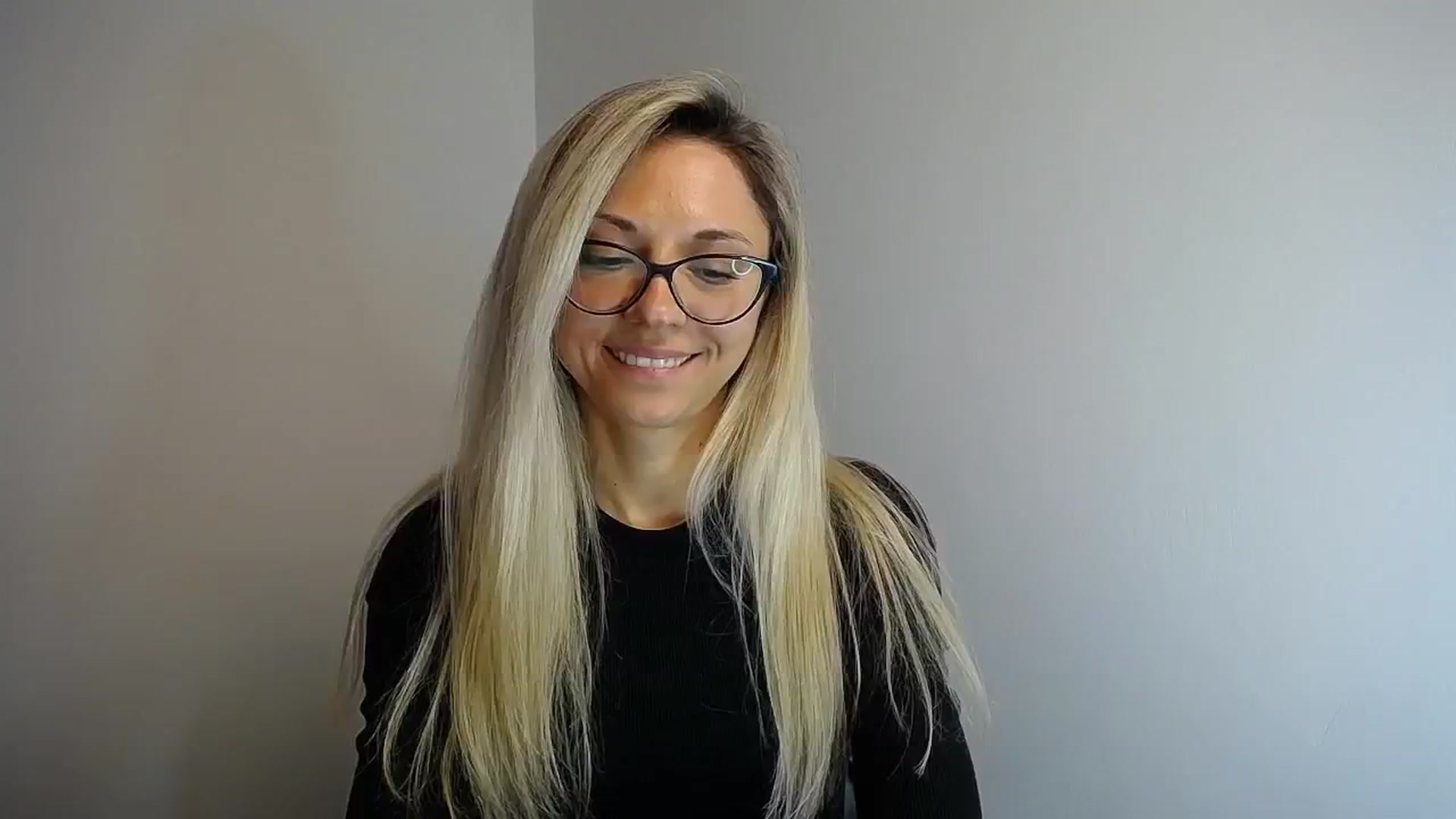 Gallery image thumbnail from Sunshine_alis's myfreecams stream on, 05/20/2024, 13:48 image 3 of 20