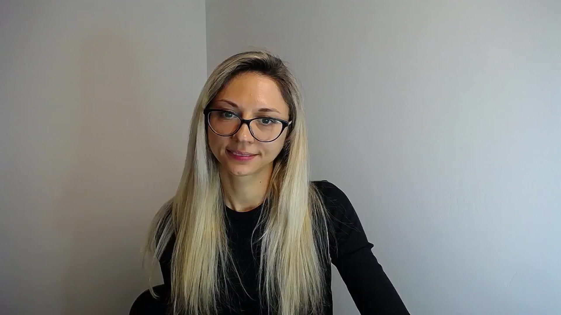 Gallery image thumbnail from Sunshine_alis's myfreecams stream on, 05/20/2024, 13:48 image 15 of 20