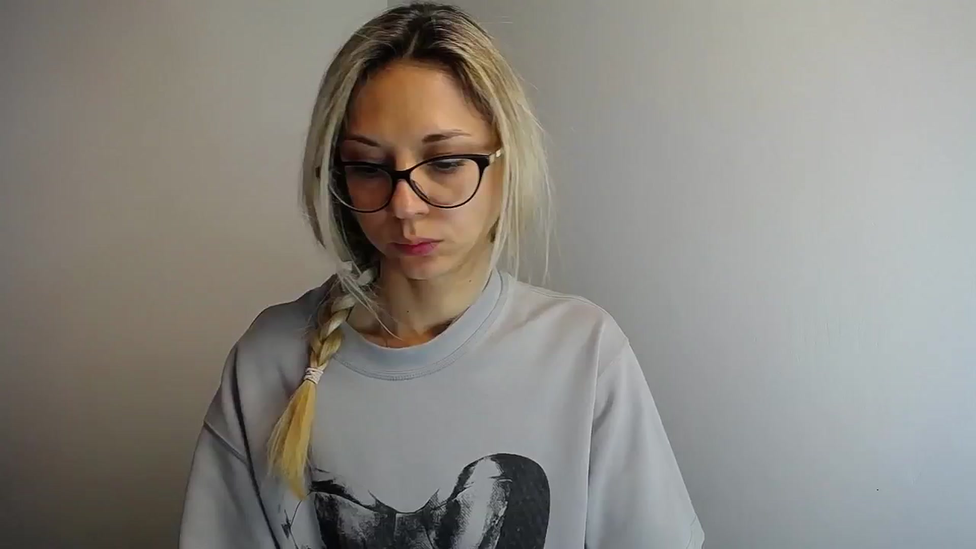 Gallery image thumbnail from Sunshine_alis's myfreecams stream on, 05/21/2024, 13:37 image 14 of 20