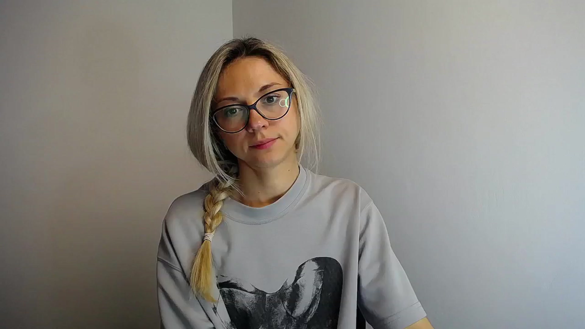 Gallery image thumbnail from Sunshine_alis's myfreecams stream on, 05/21/2024, 13:37 image 1 of 20