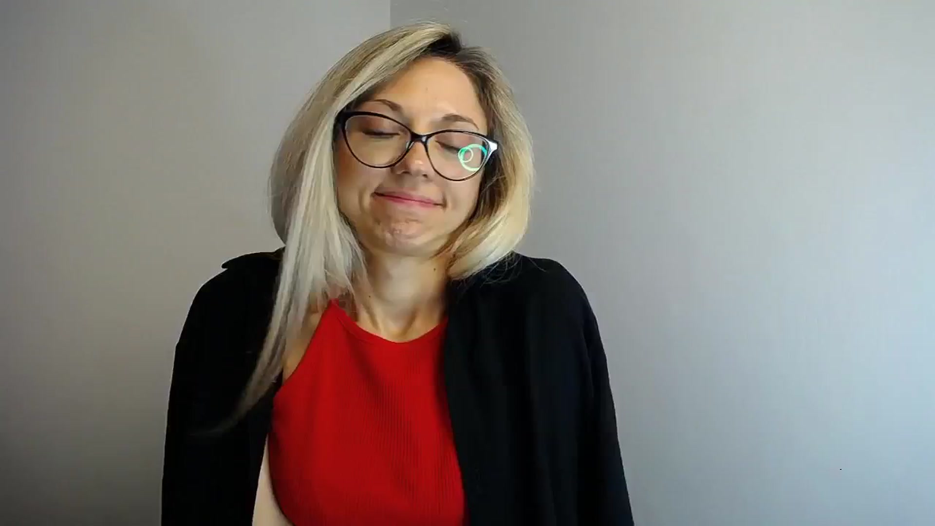 Gallery image thumbnail from Sunshine_alis's myfreecams stream on, 05/22/2024, 14:38 image 6 of 20