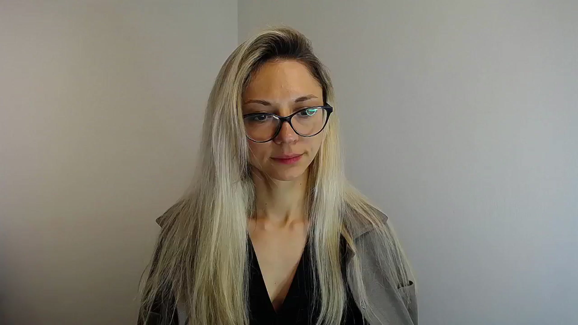 Gallery image thumbnail from Sunshine_alis's myfreecams stream on, 05/23/2024, 10:34 image 7 of 20