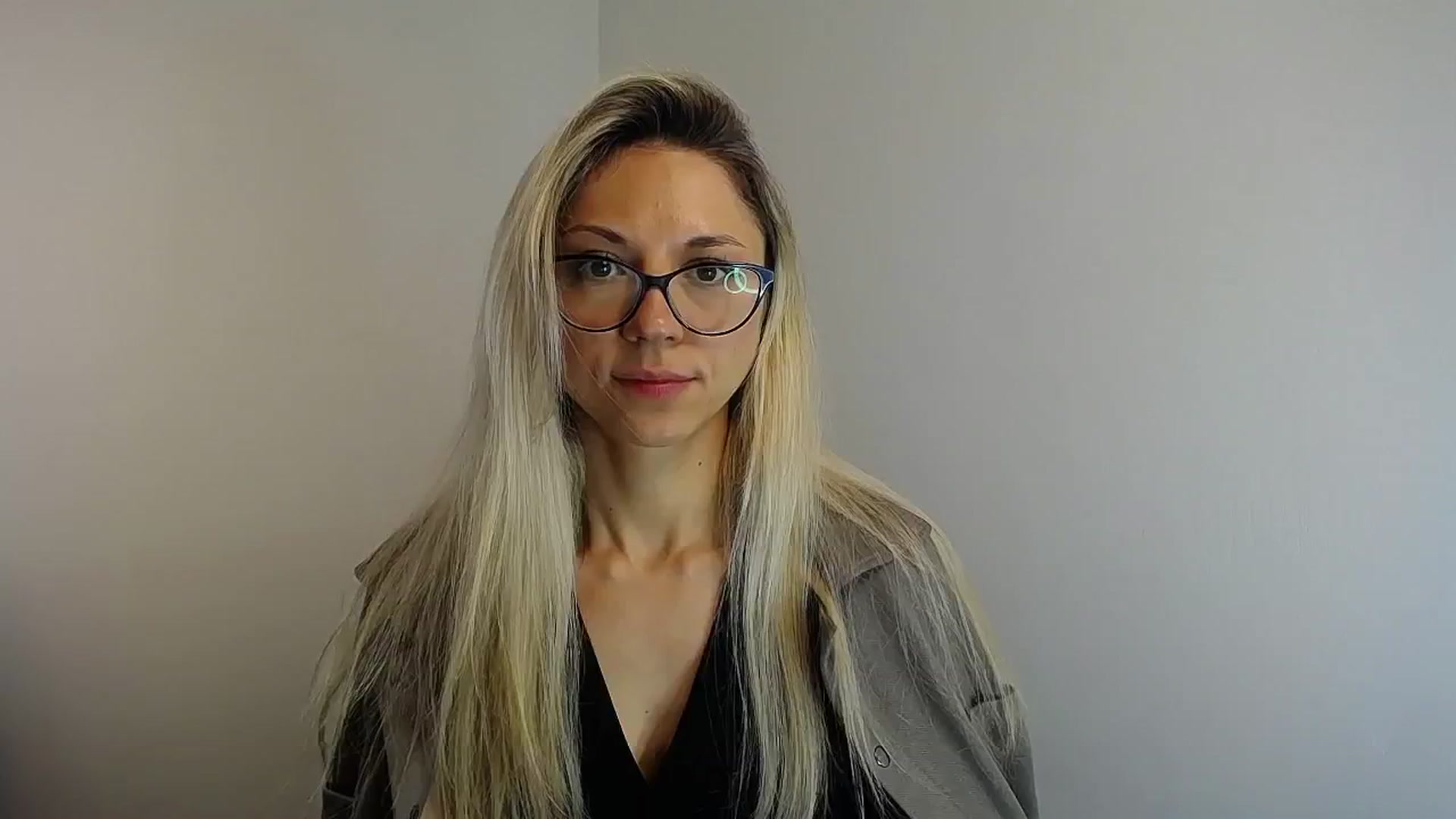 Gallery image thumbnail from Sunshine_alis's myfreecams stream on, 05/23/2024, 10:34 image 4 of 20