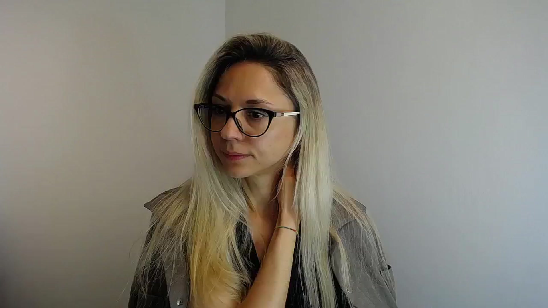 Gallery image thumbnail from Sunshine_alis's myfreecams stream on, 05/23/2024, 10:34 image 13 of 20