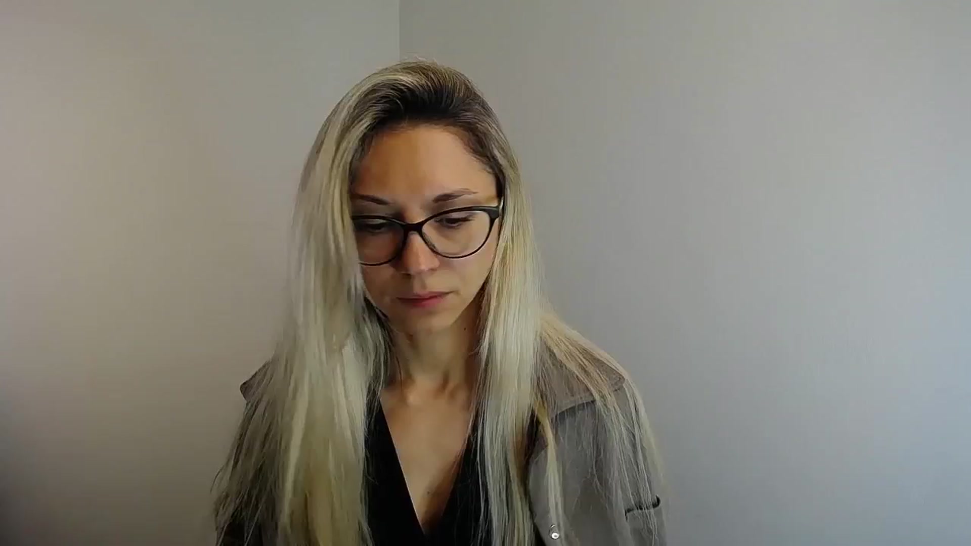 Gallery image thumbnail from Sunshine_alis's myfreecams stream on, 05/23/2024, 10:34 image 12 of 20